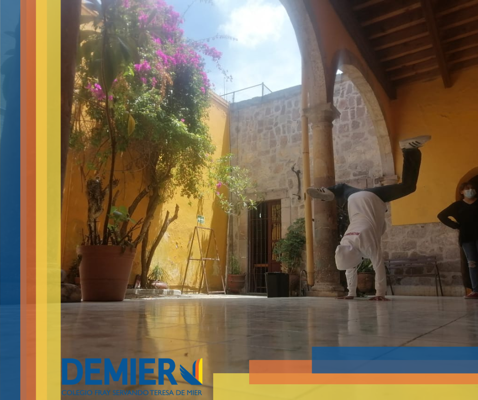 Se parte de nuestra comunidad !!!... - Demier Preparatoria