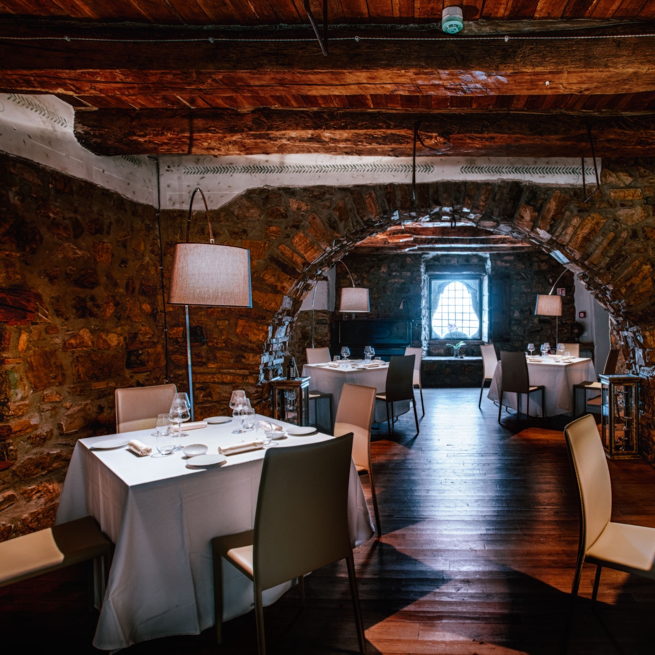 Botros Hanna... - Botros Hanna Restaurant & Lounge Bar