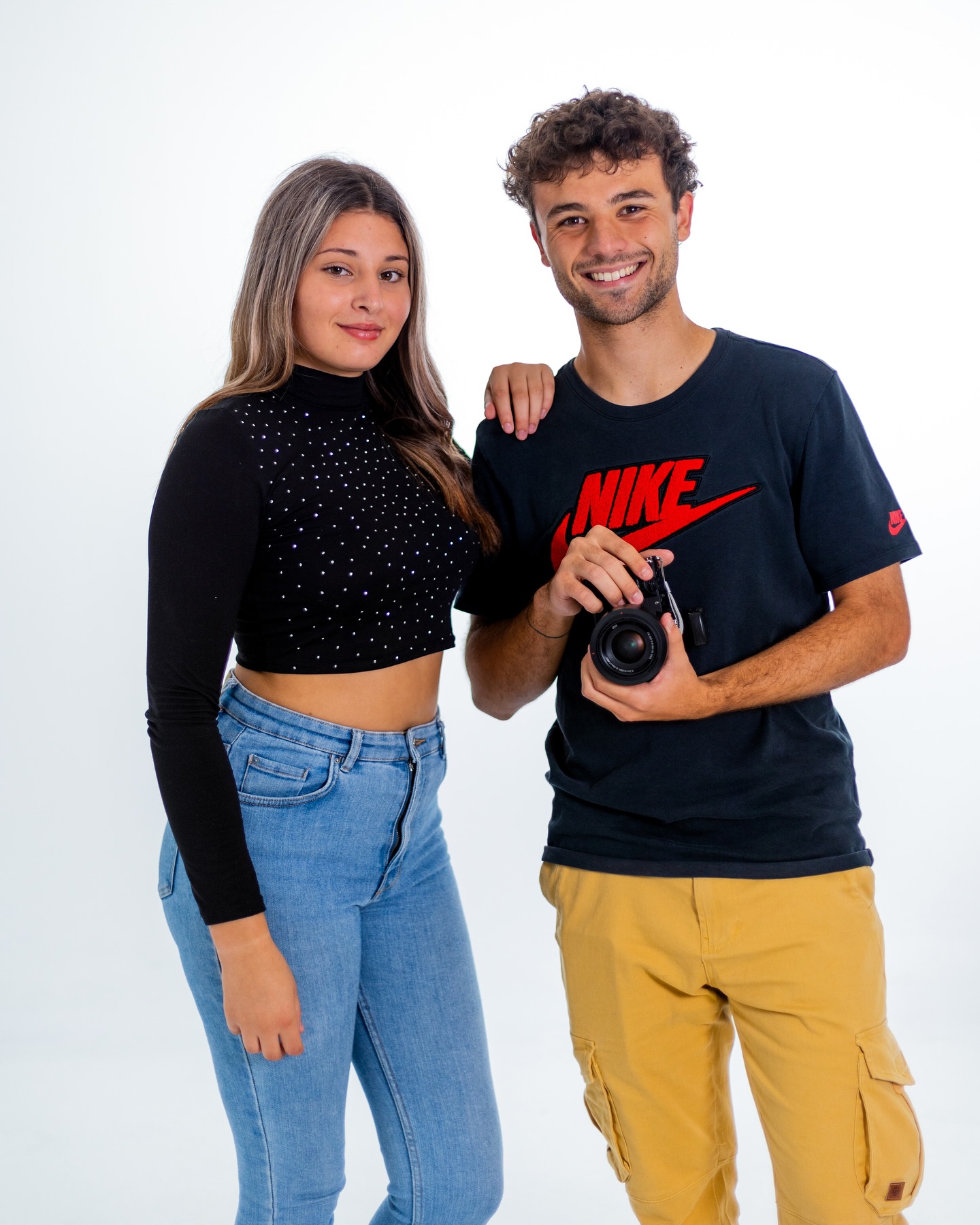 Escuela Uruguaya... - Escuela Uruguaya de Fotografía y Video