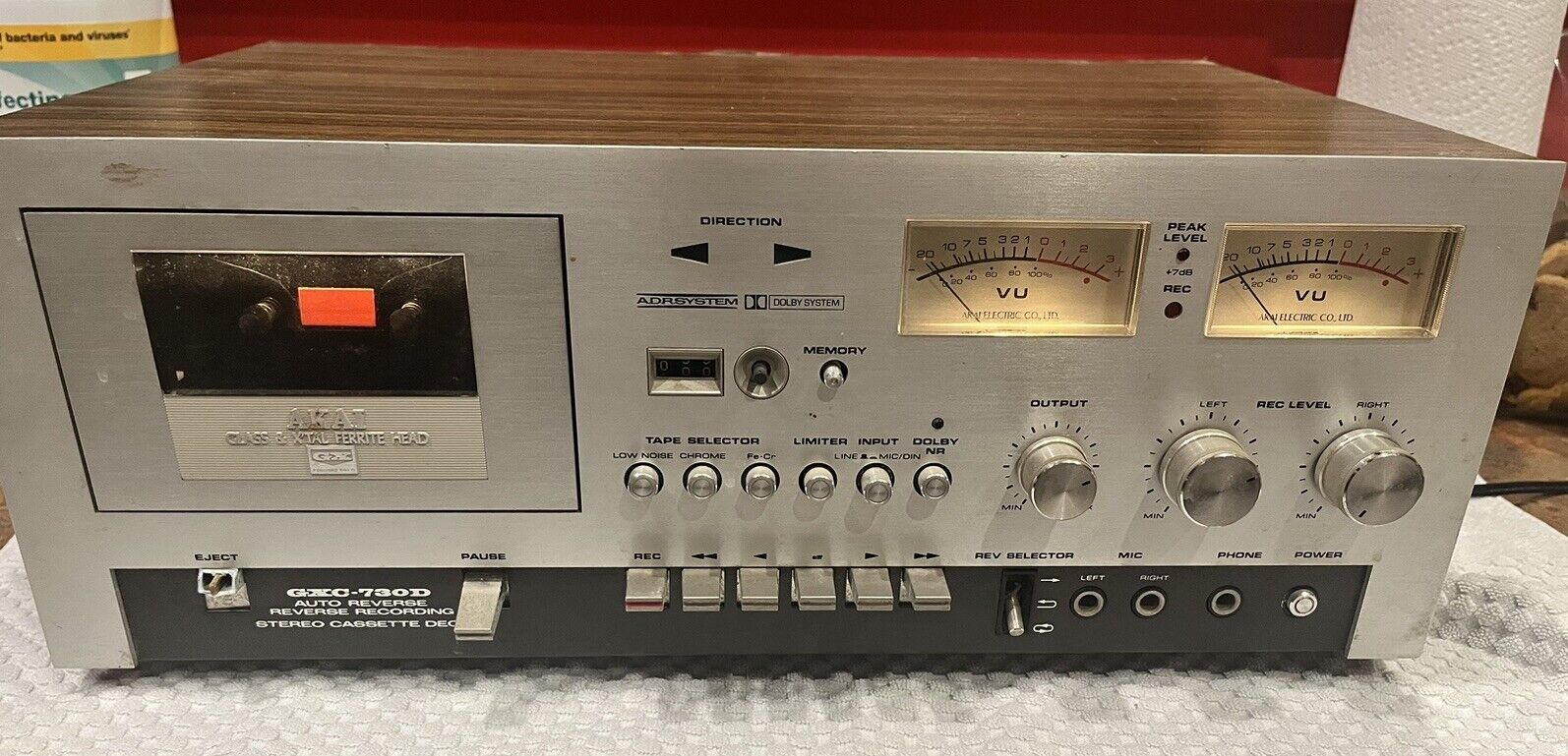 AKAI GXC-735D CASSETTE DECK - Are you looking for a quality, heavy