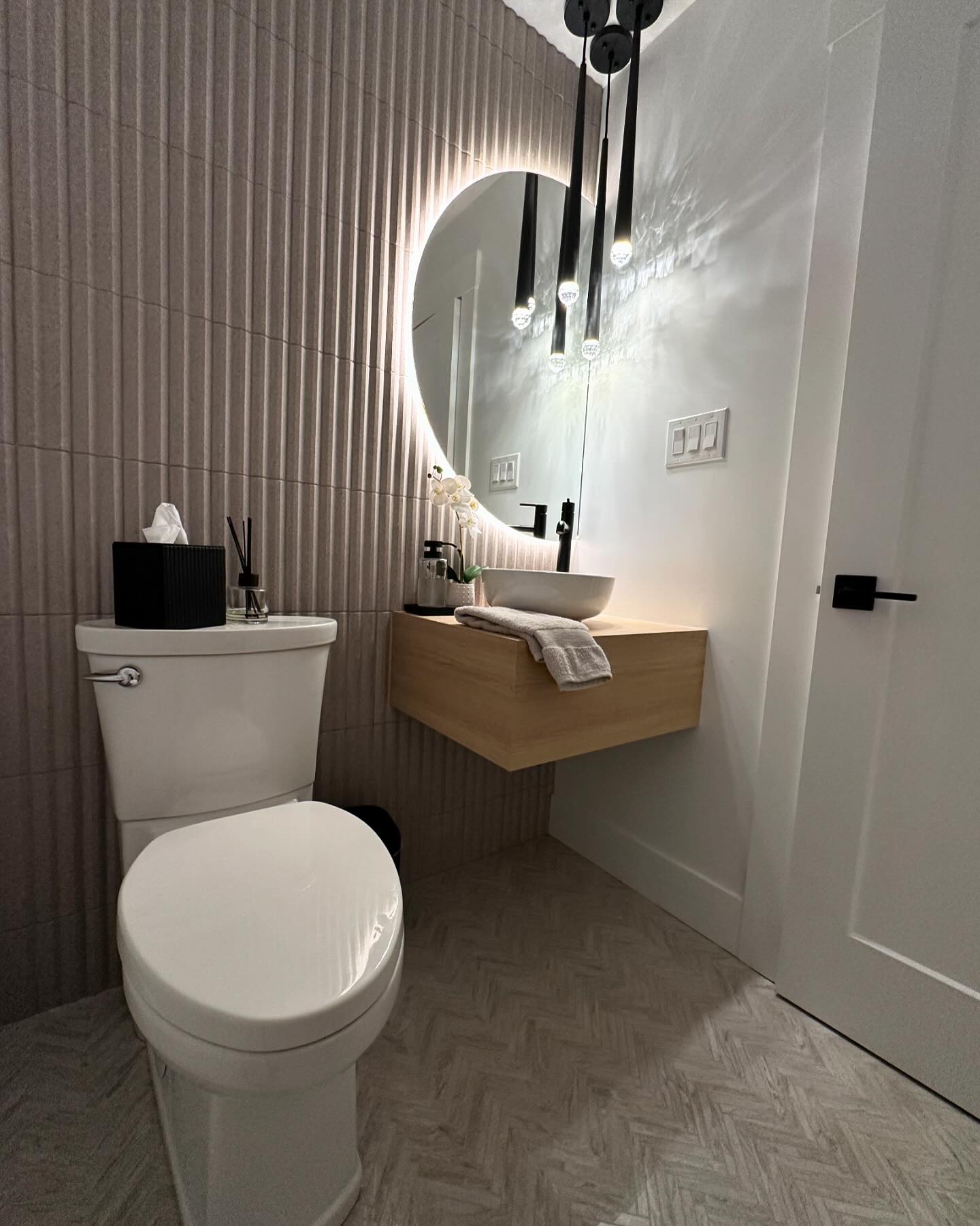 Powder room... - Mod Decor Interiors by Rhonda Cormier