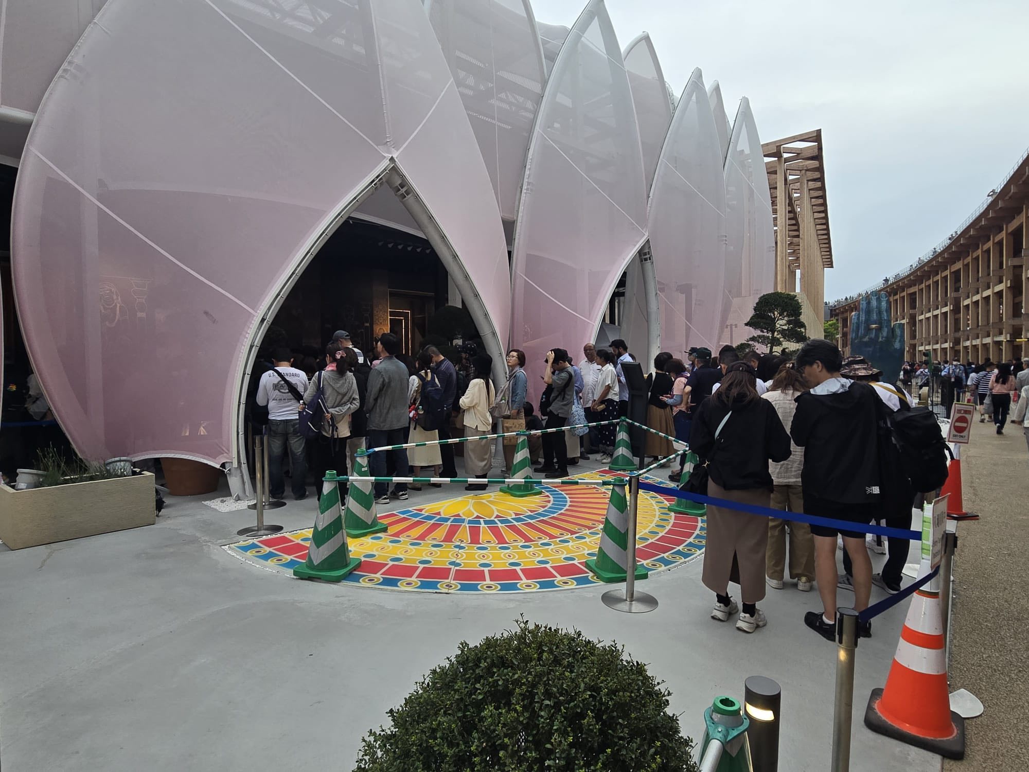 The blooming lotus 🪷- Bharat Pavilion continues to attract the