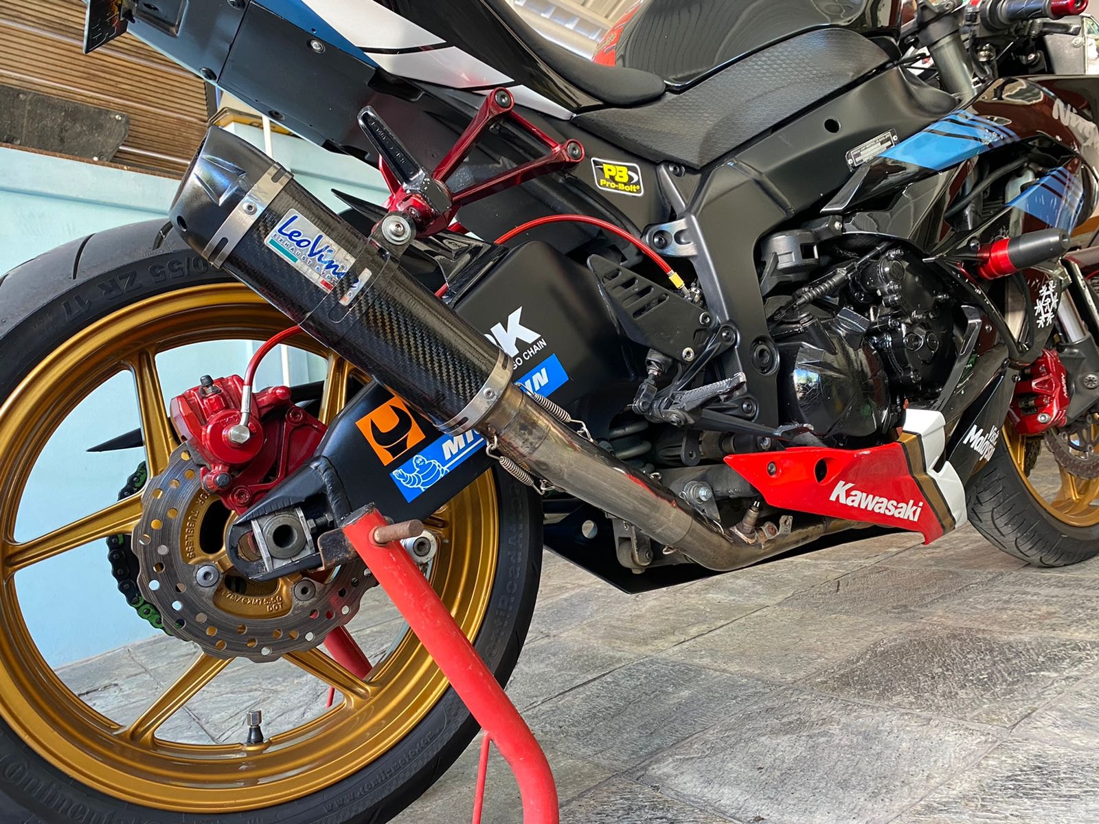 For Sale Zx6r 2010 Km 48107 Full lingne Yoshimura 450k a debat For
