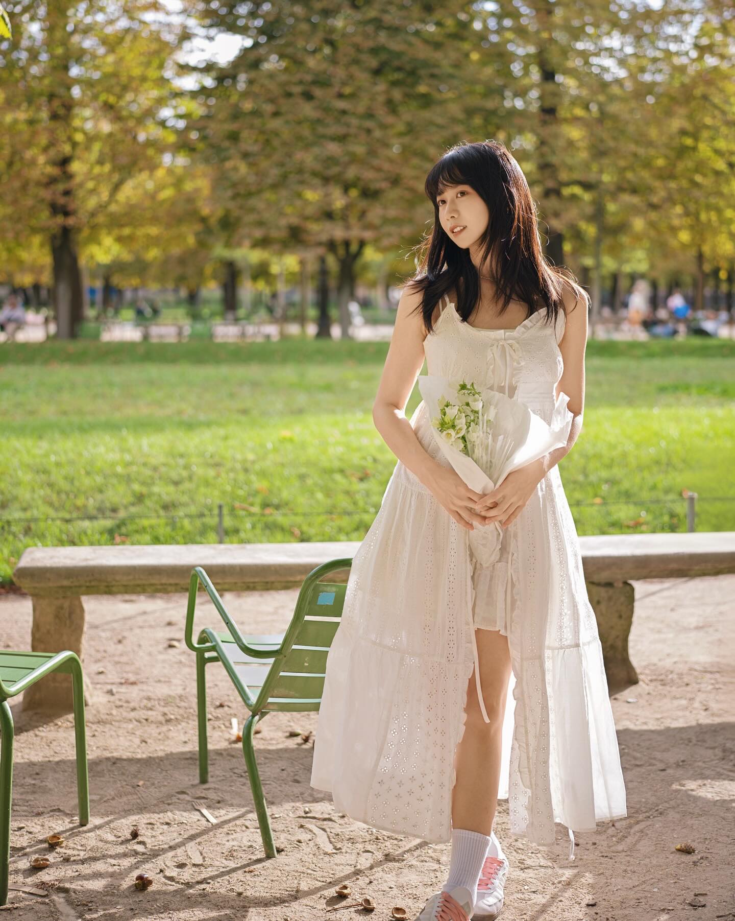 石靜 - 石靜 added a new photo — at Jardin des Tuileries.
