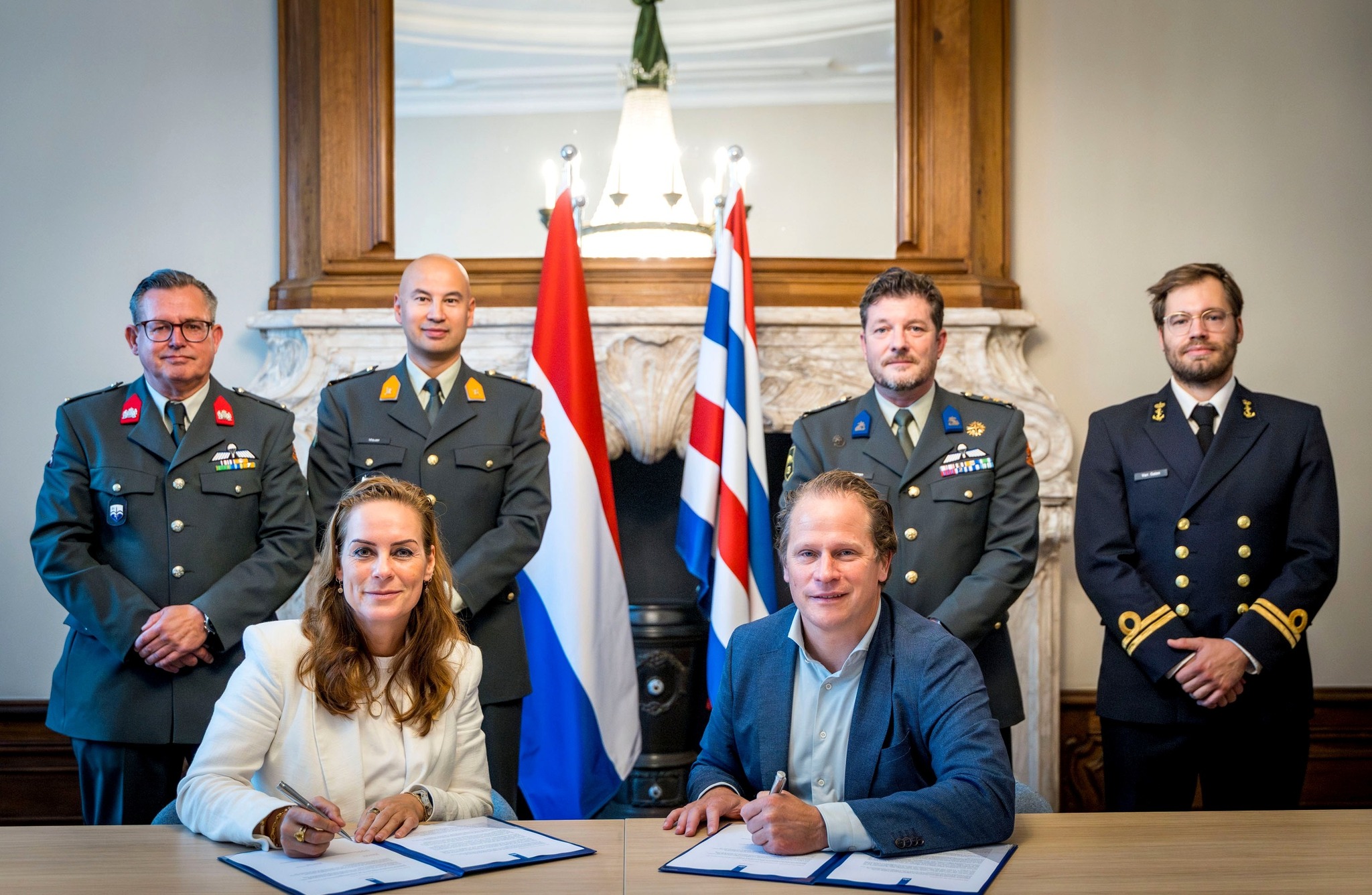 Korps - -SAMEN STERK- Nationale Nederlanden (NN)heeft woensdag een ...