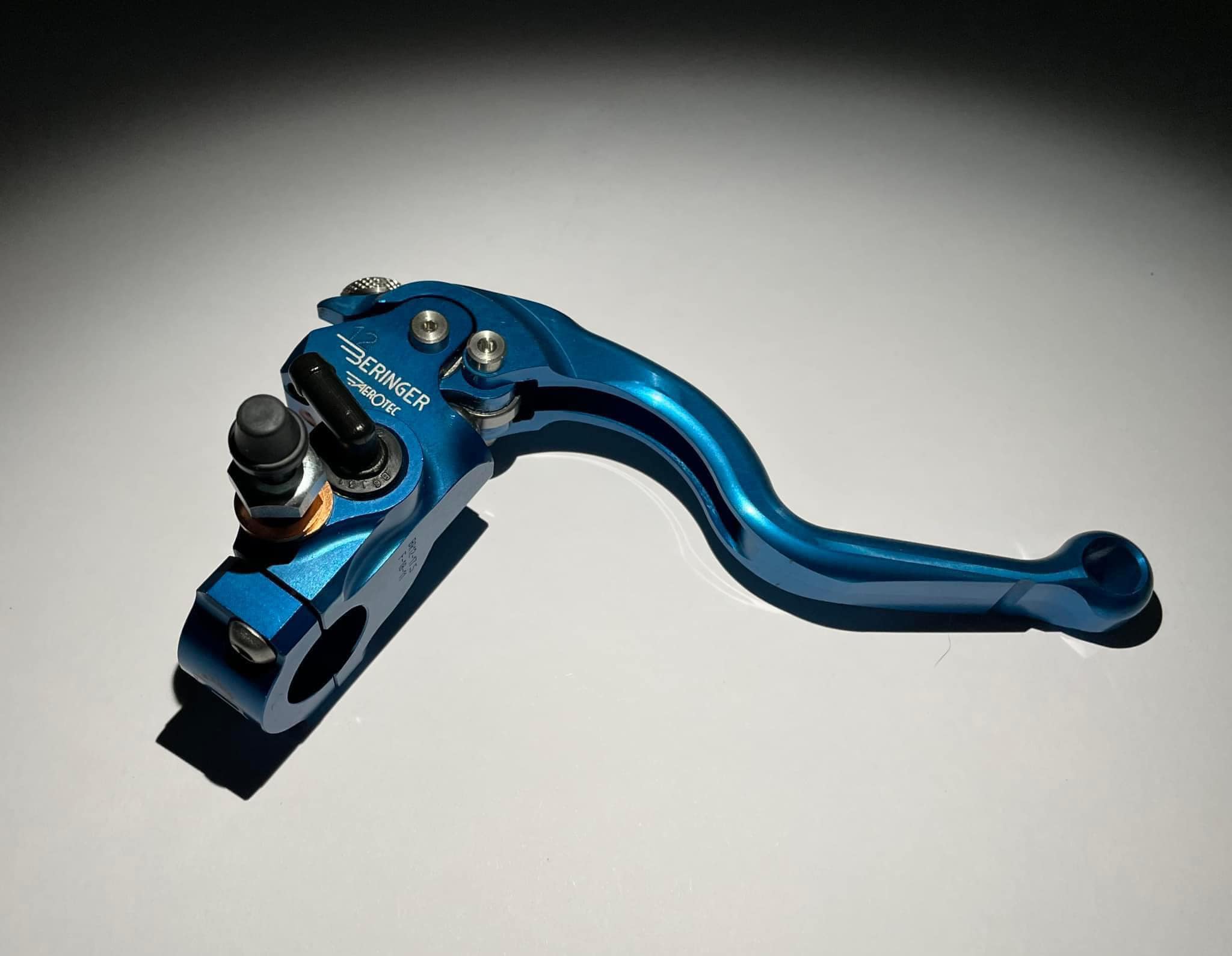 BLACK FRIDAY Third Offer: BERINGER BR12 17.5x12.5 mm Blue Cnc