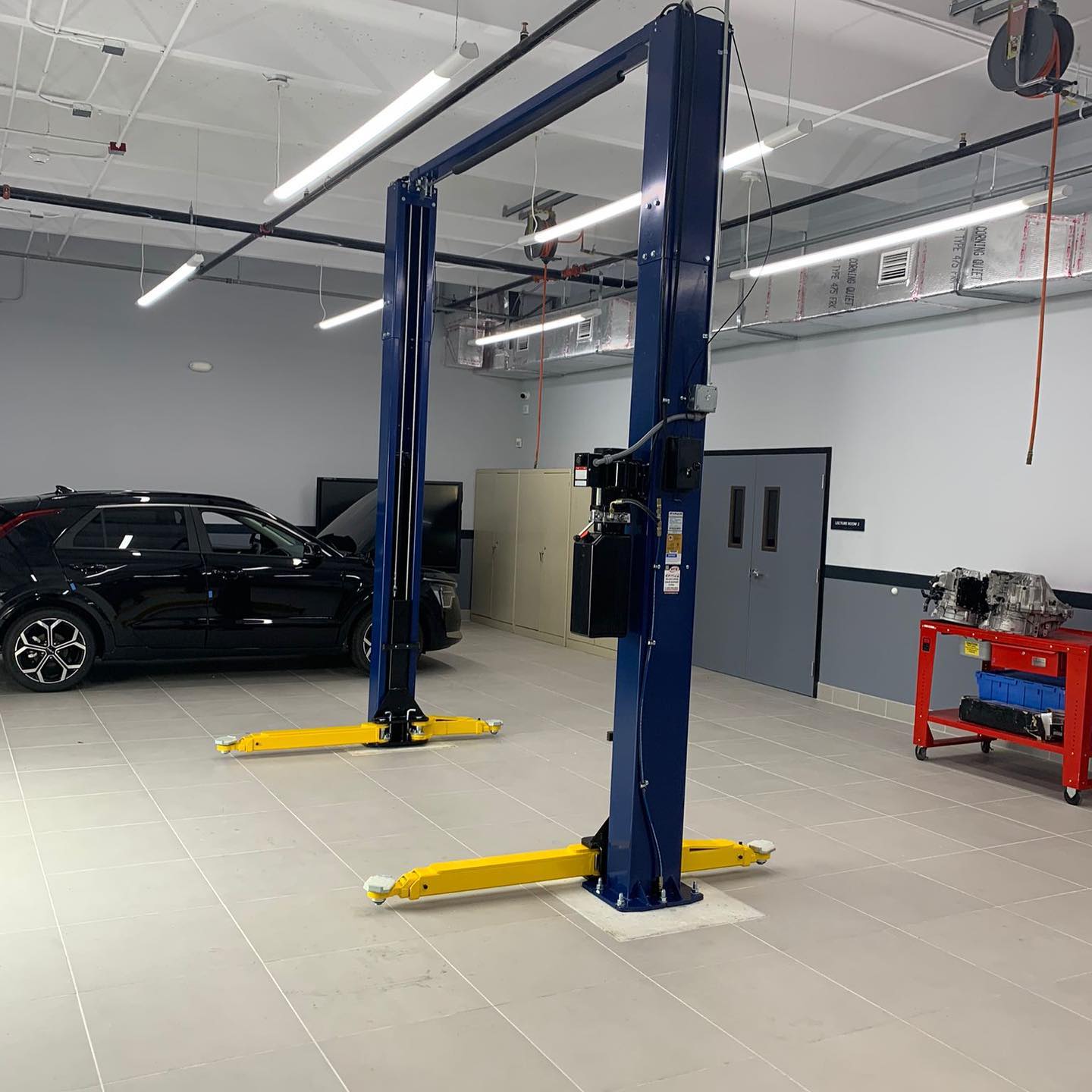 VPS Tires Repair Home