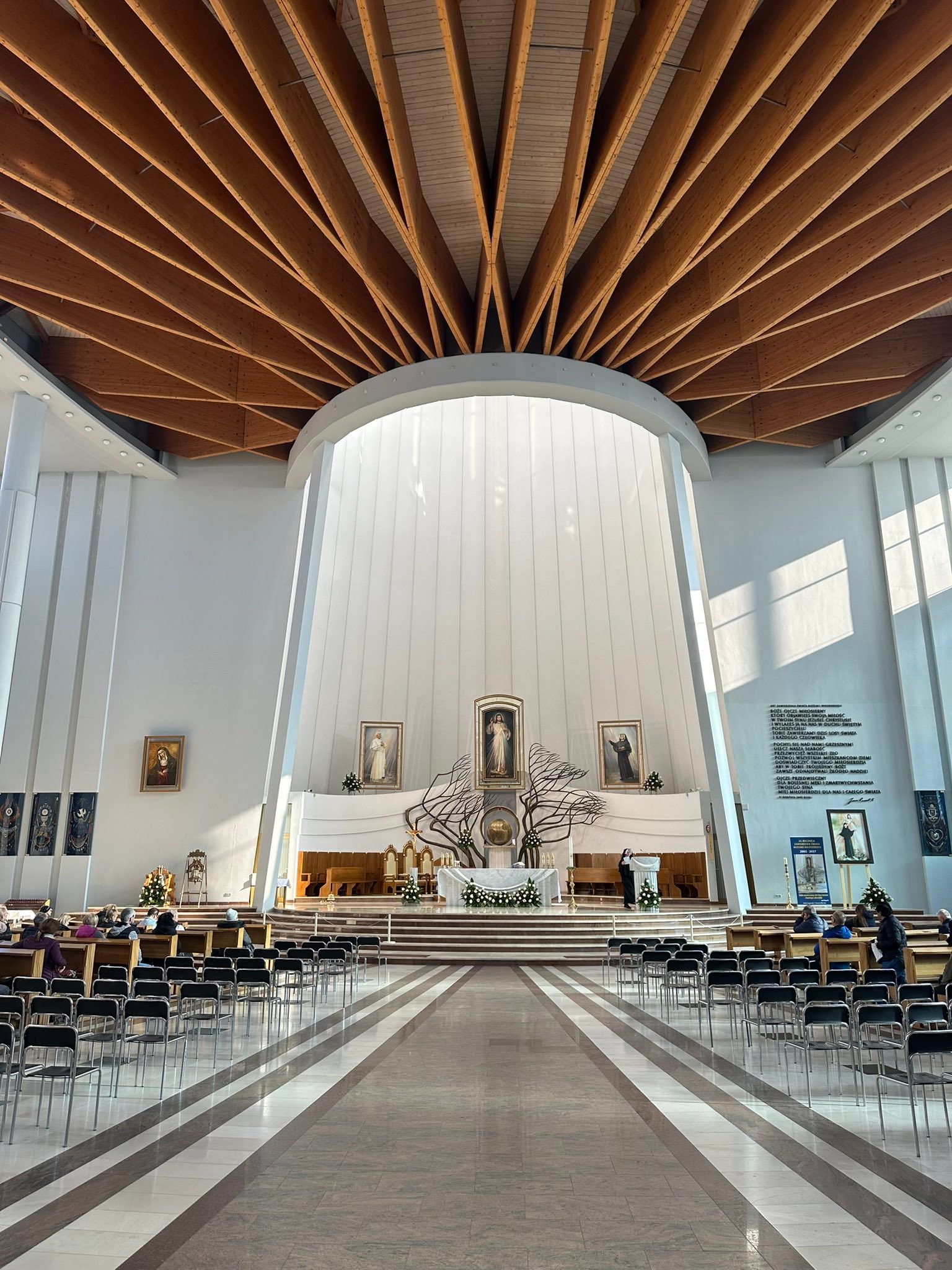 Divine Mercy Shrine... - Divine Mercy Shrine Keysborough
