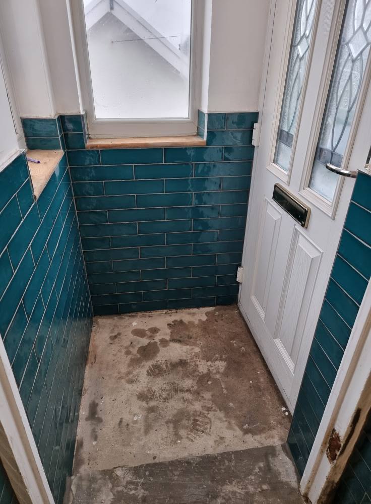 Chris Tiling Specialist | Swansea