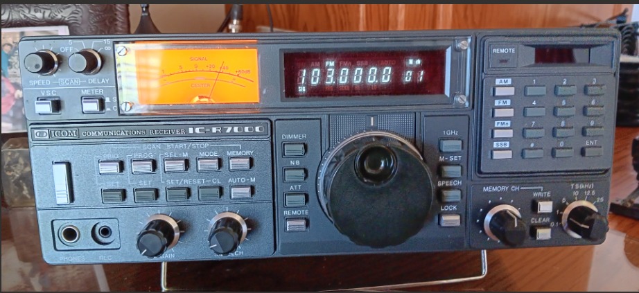 Icom ic-r7000 upgrade capabilities for digital signal reception