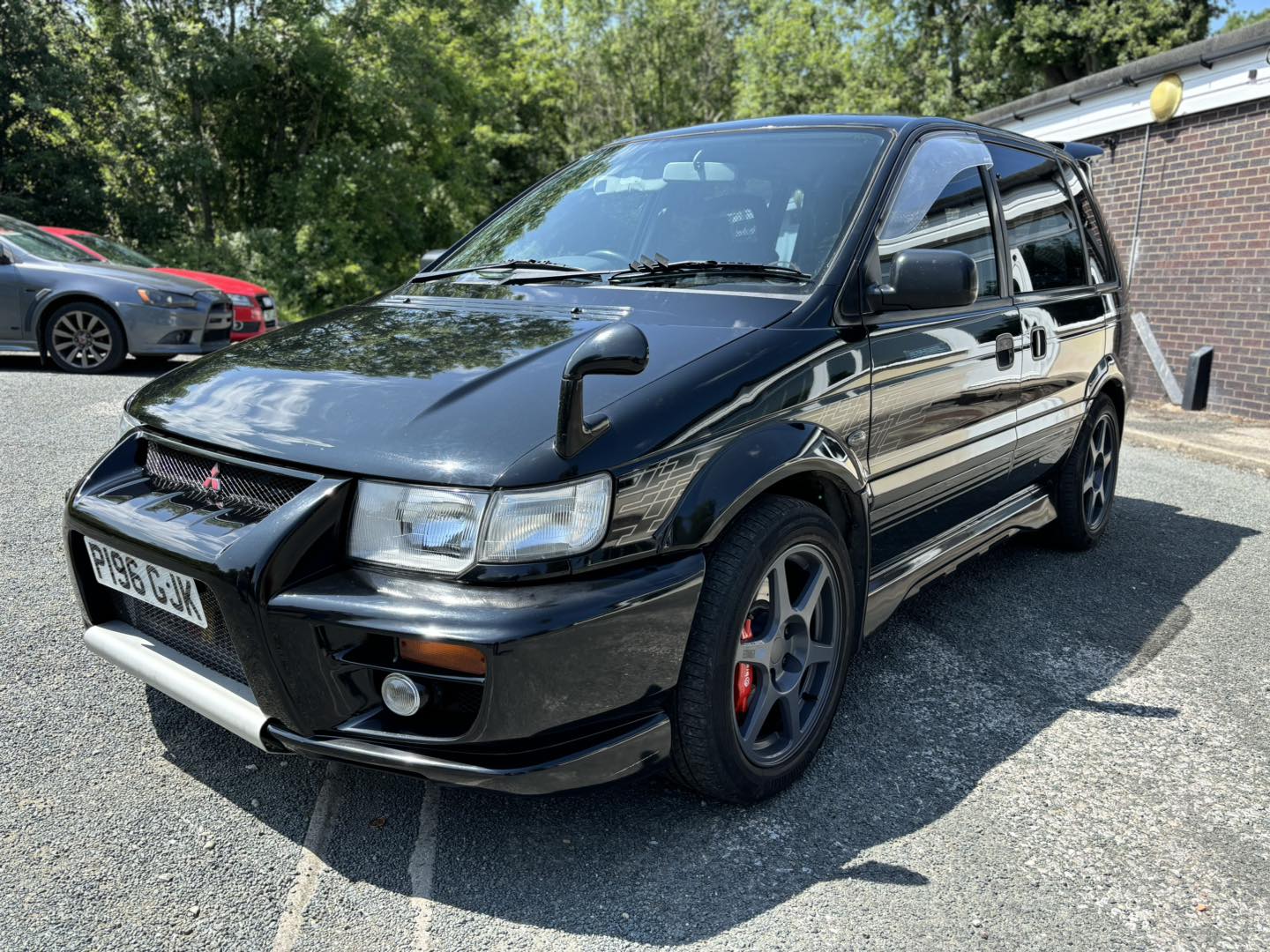 Hi-Story 三菱 1/43 RVR SPORTS GEAR2.0 16V MITSUBISHI RVR SPORTS
