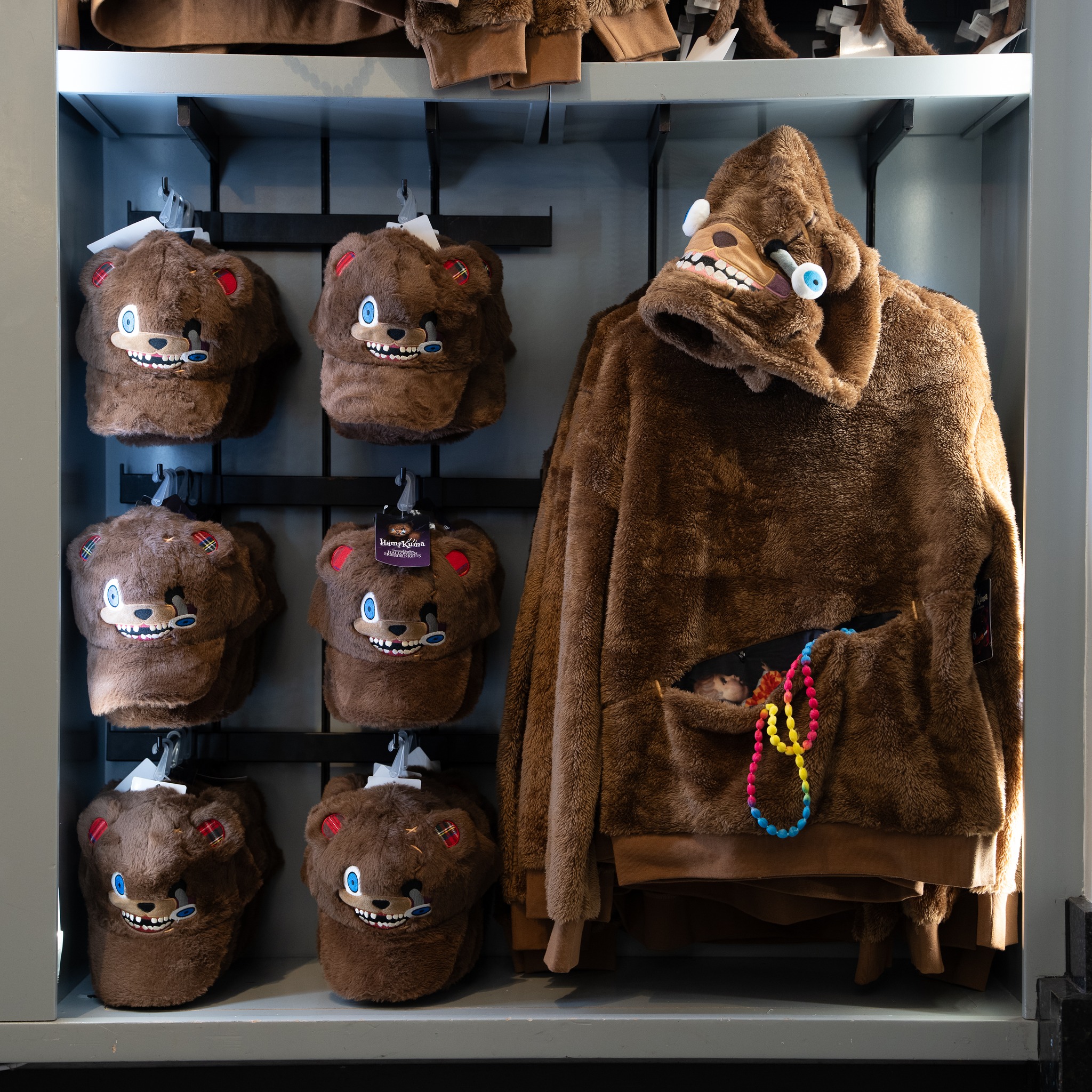 HamiKuma merch has arrived at Universal Orlando! 🧸 Here's a look