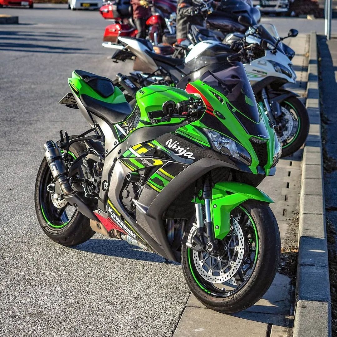 Axiomoto - Reposted from @zx10r_ken 今年は 増車？ 360°カメラの導入