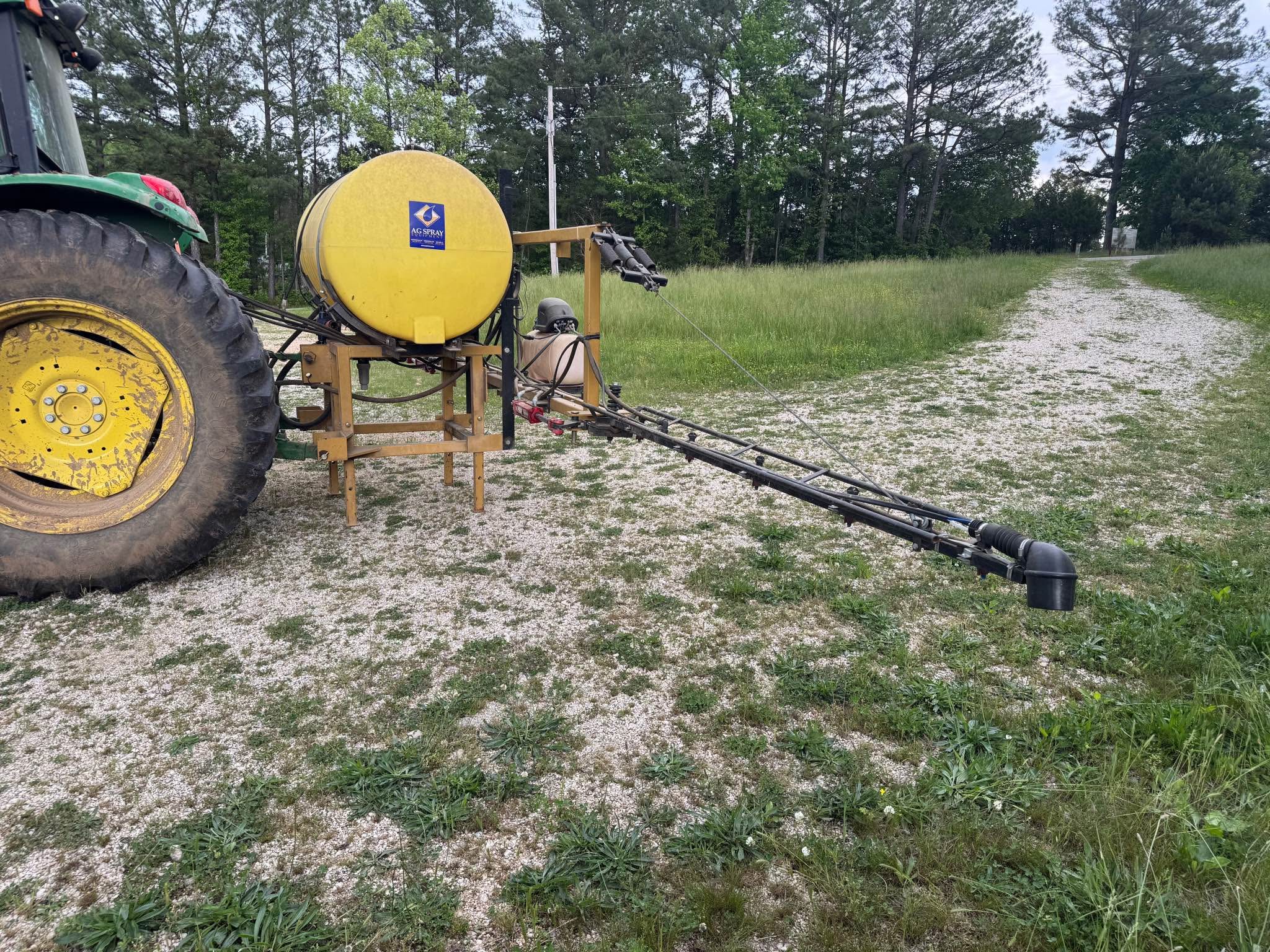30’ ag sprayer with foam markers and monitor. Has a 15gal tank for foam ...