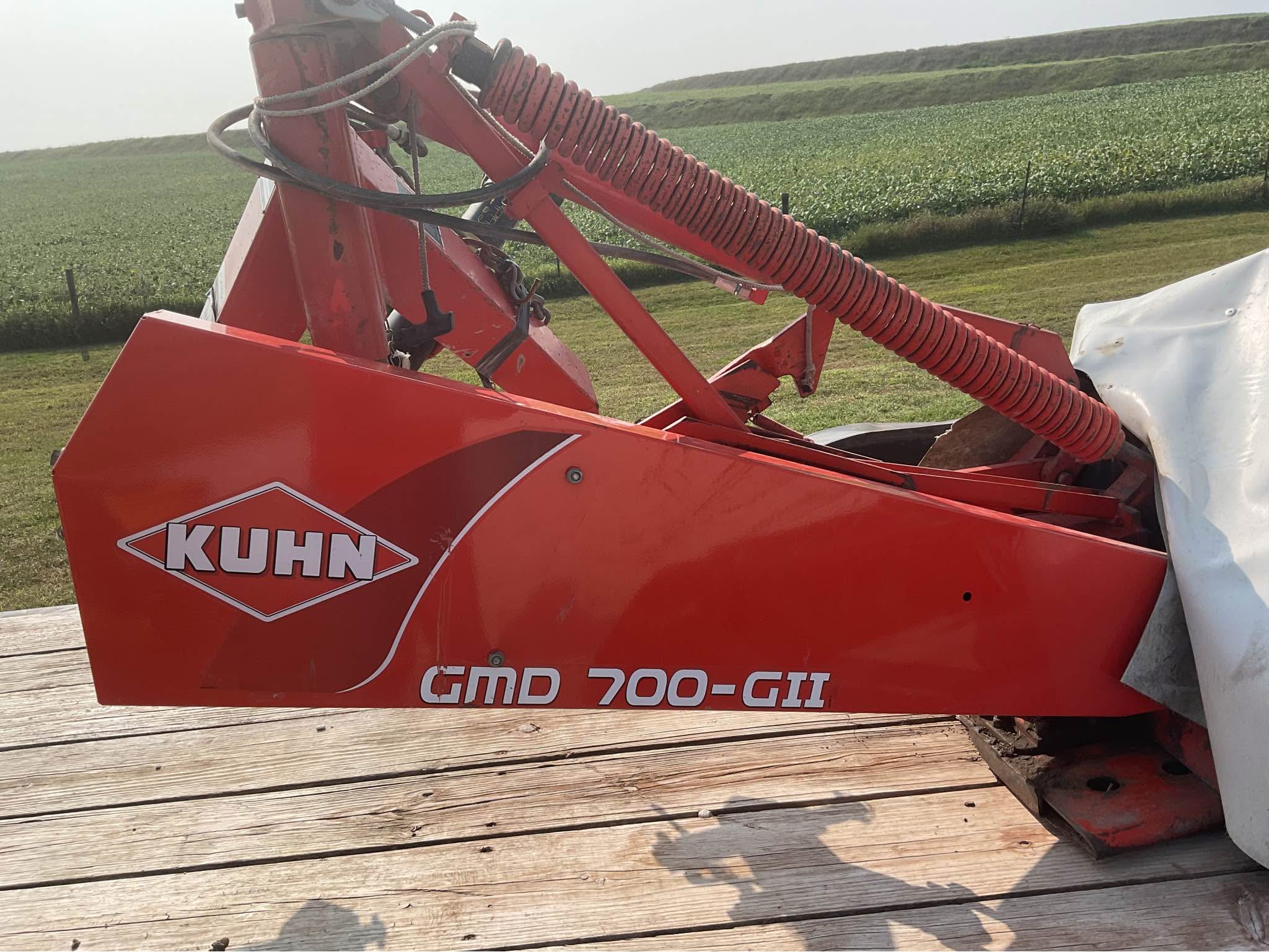 Kuhn Disc Mower - Lawn Mowers - Neola, Iowa | Facebook Marketplace ...