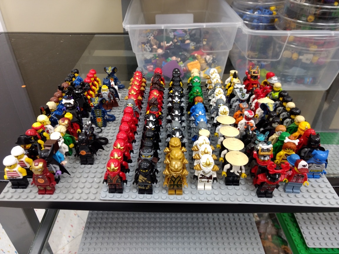 Just in!!* Limited special stocks. Ninjago only have 4. Chima have