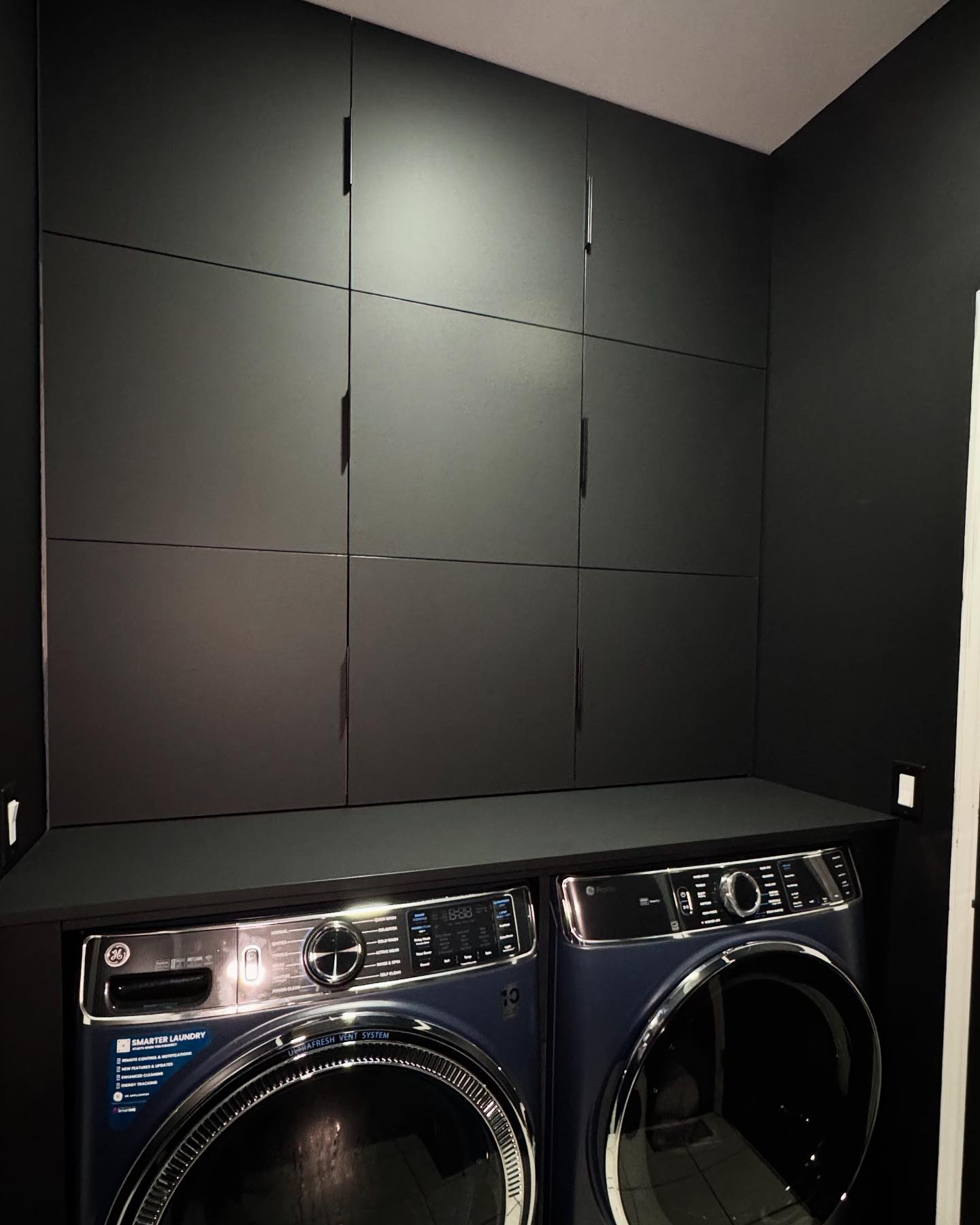 Modern View Closet | Plainfield IL
