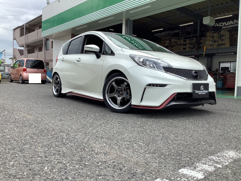 本日限定 最終値下げ ノートニスモs 純正ホイール エンケイ製 17インチ 