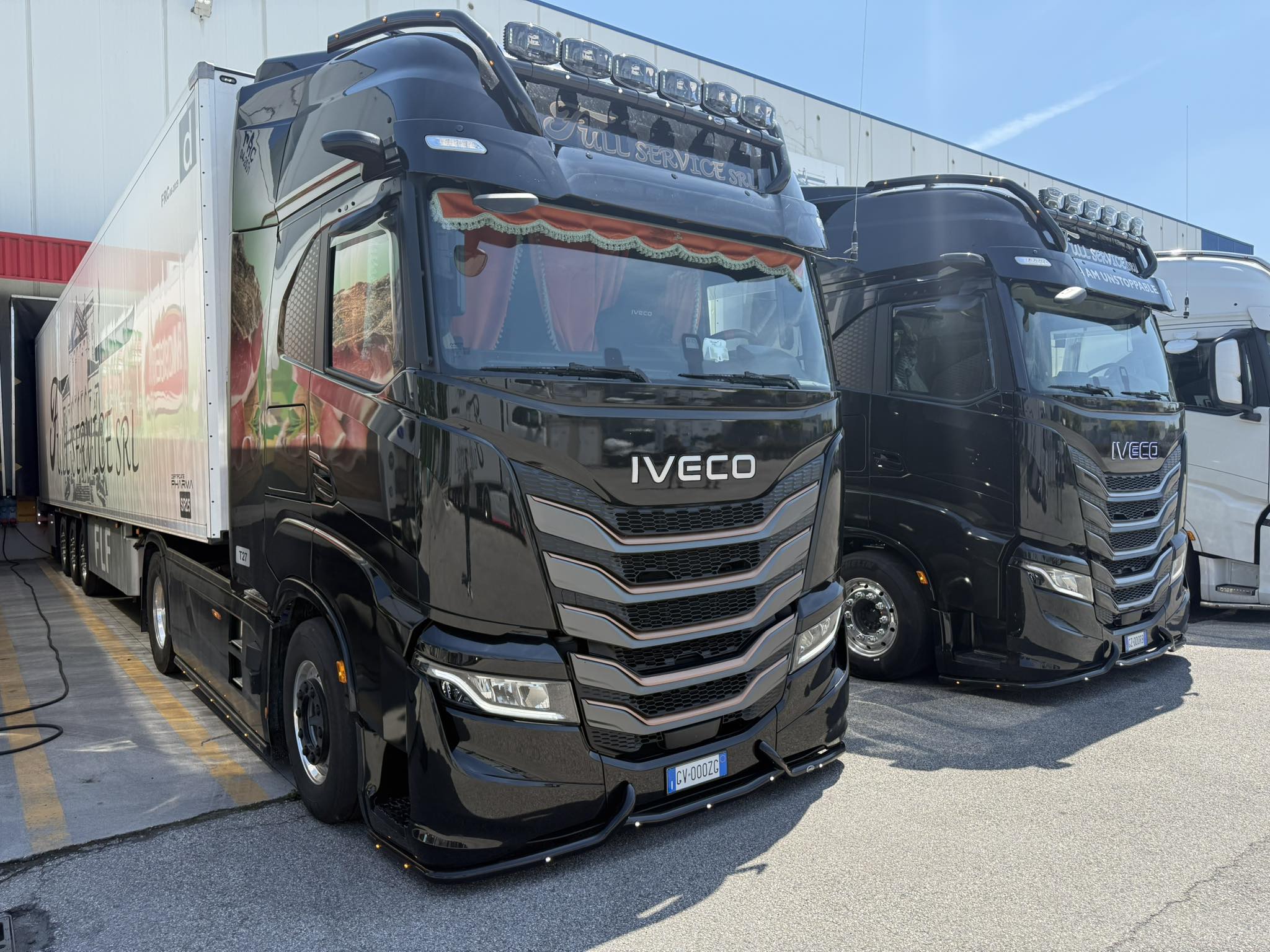 Full Service srl... - Full Service srl logistica e trasporti