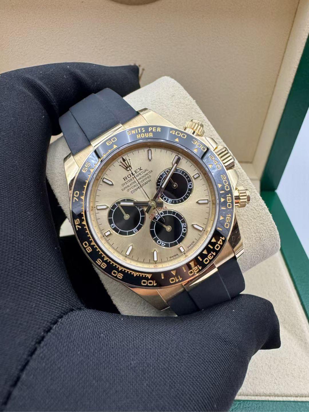 ✨低调狠角色✨Daytona 126518 YML 余文乐钦点款⚡️Pikachu黑金面盘