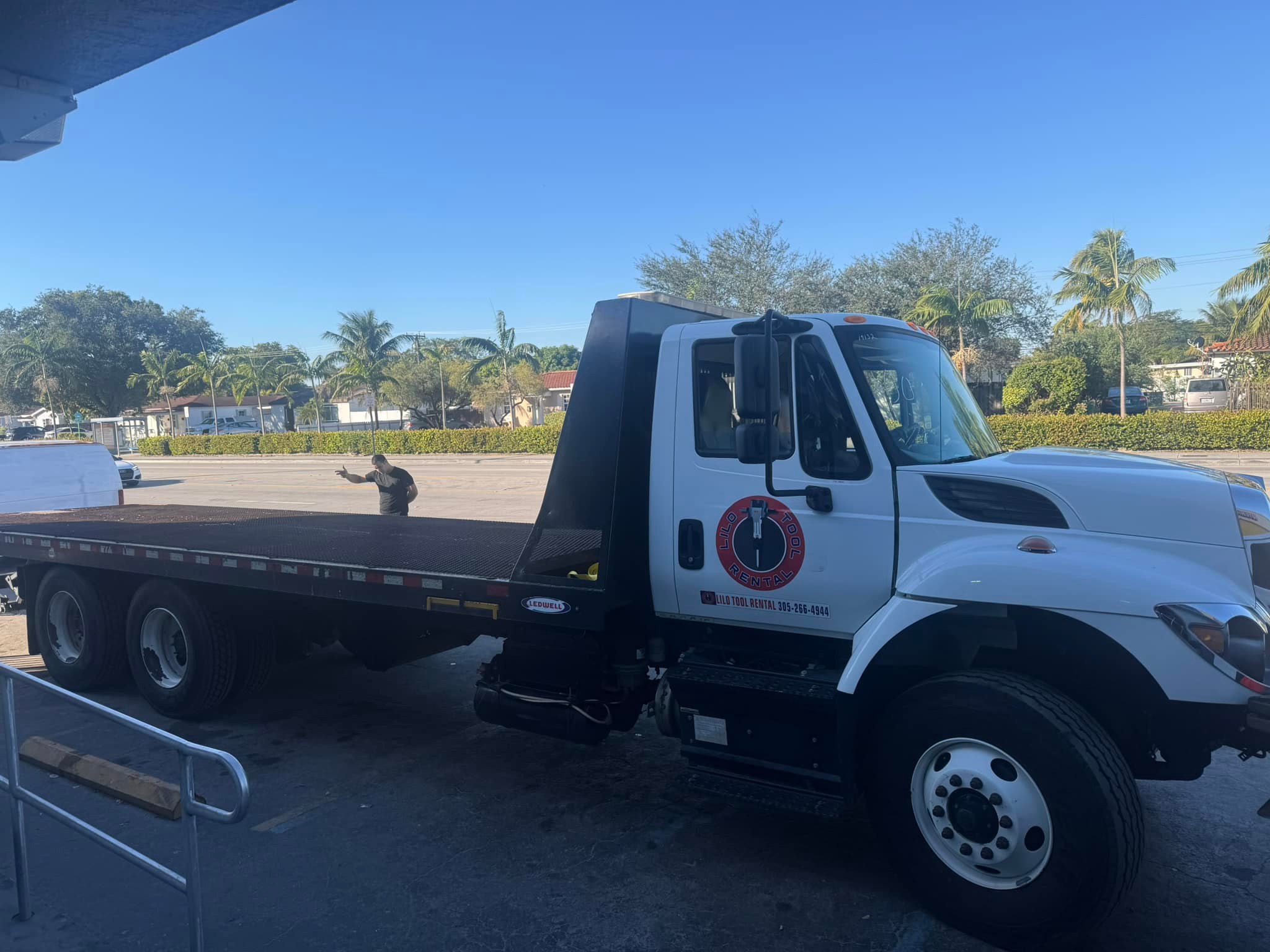 Lilo Tool Rental