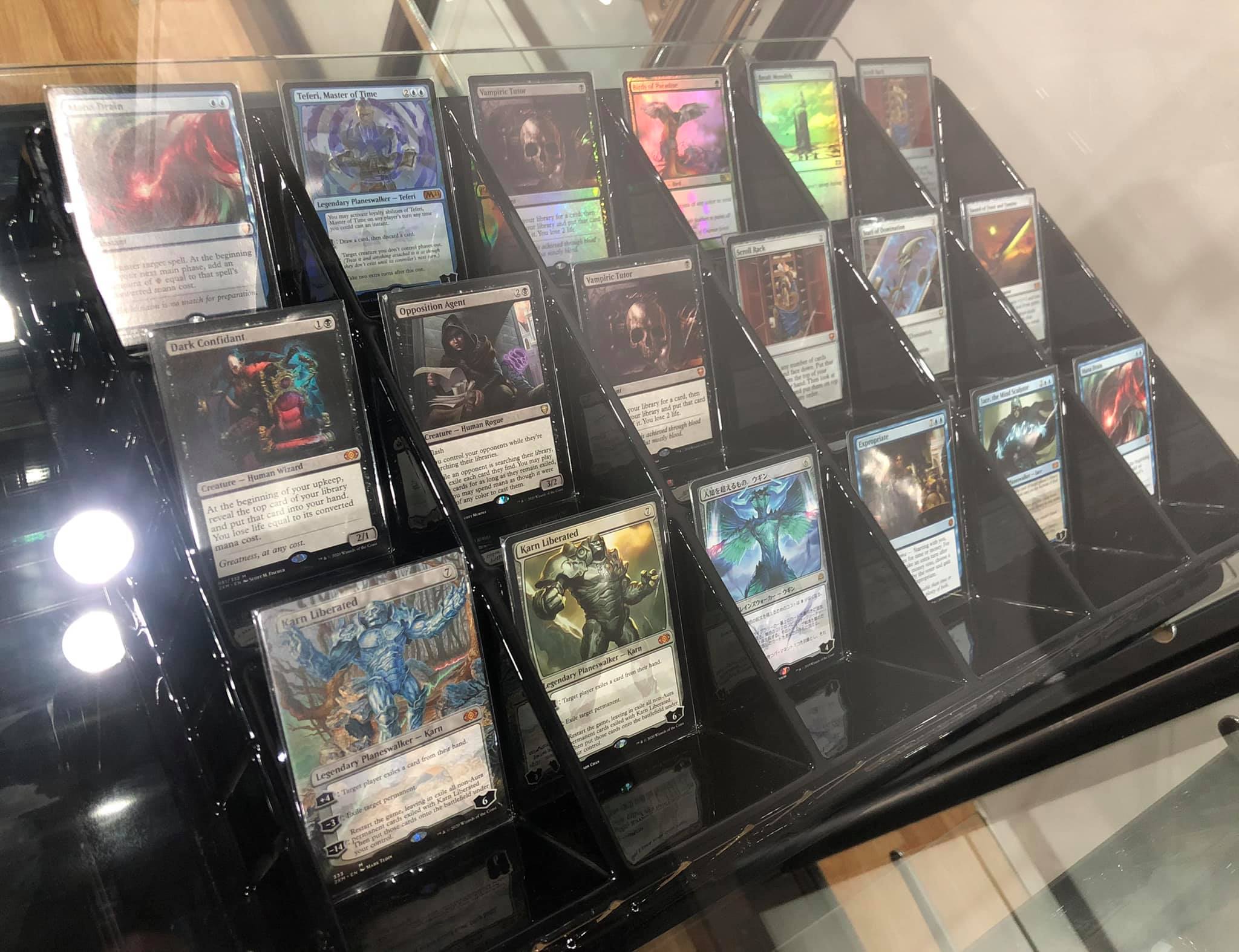 ระหว่างตกแต่งและรอสต... - 1st Pick Hobby Store at Fortune Town