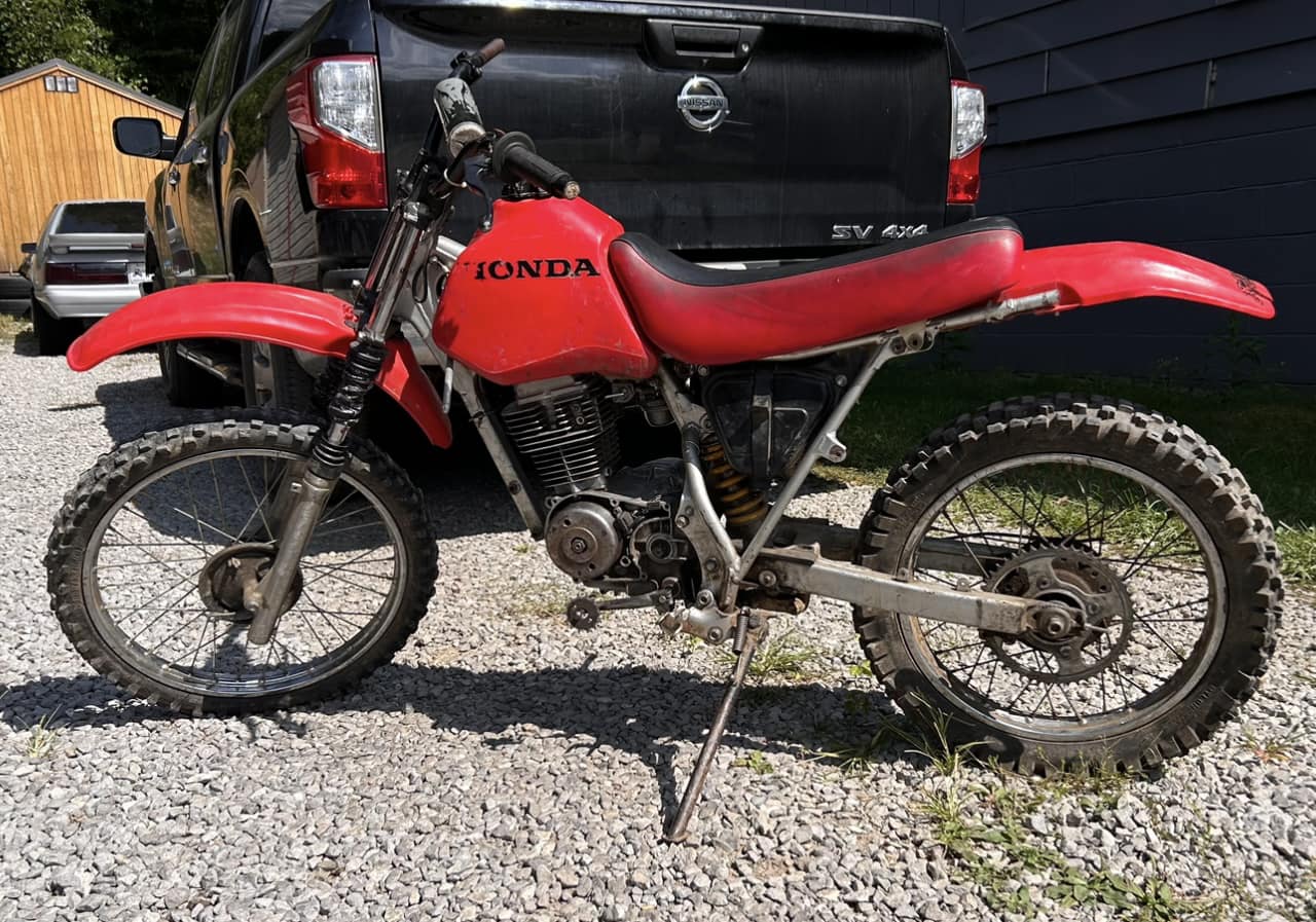 What is the value of a 2000 XR100R dirt bike?