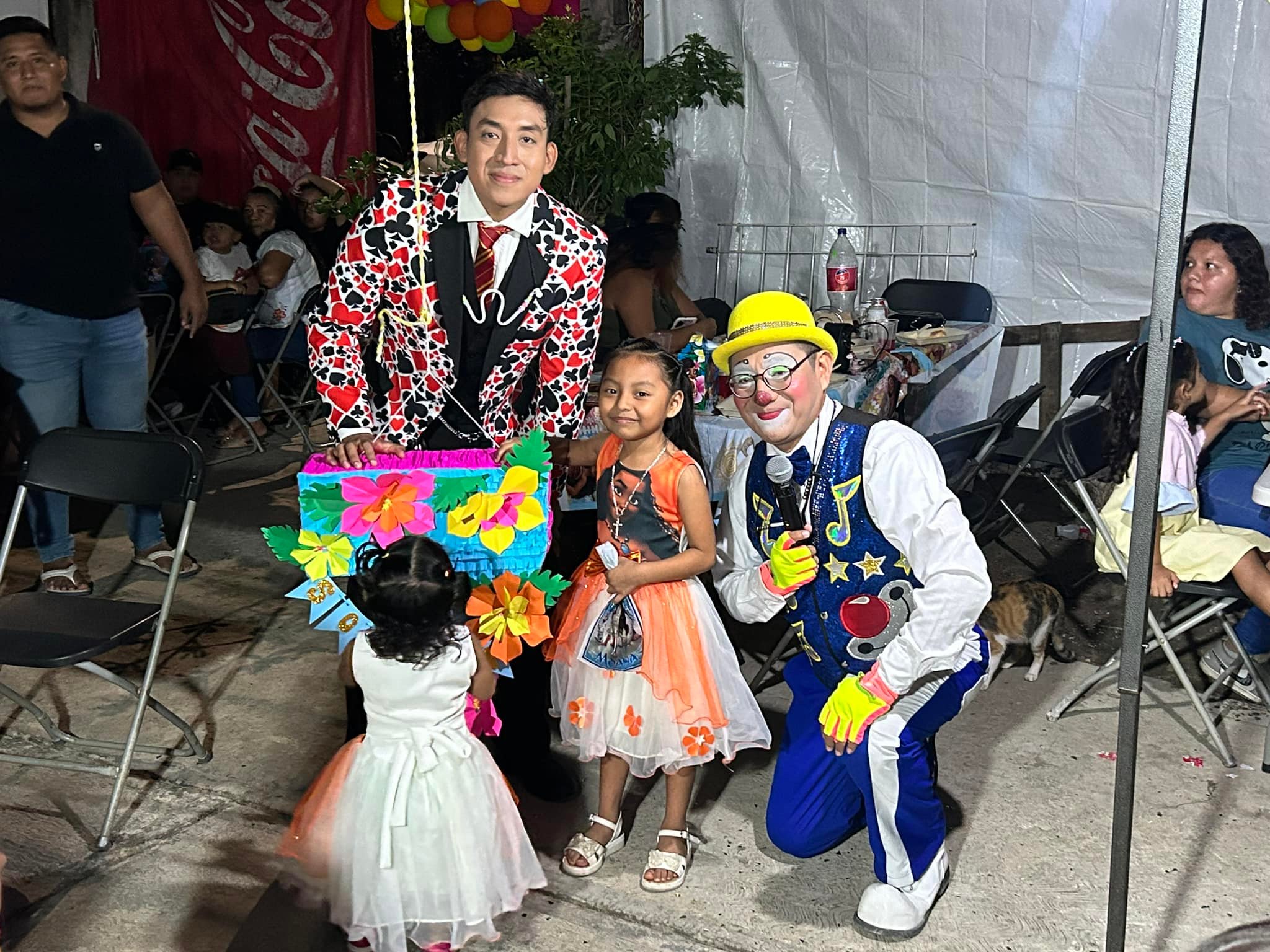 Payasos Pepinito y Rabanito Oficial