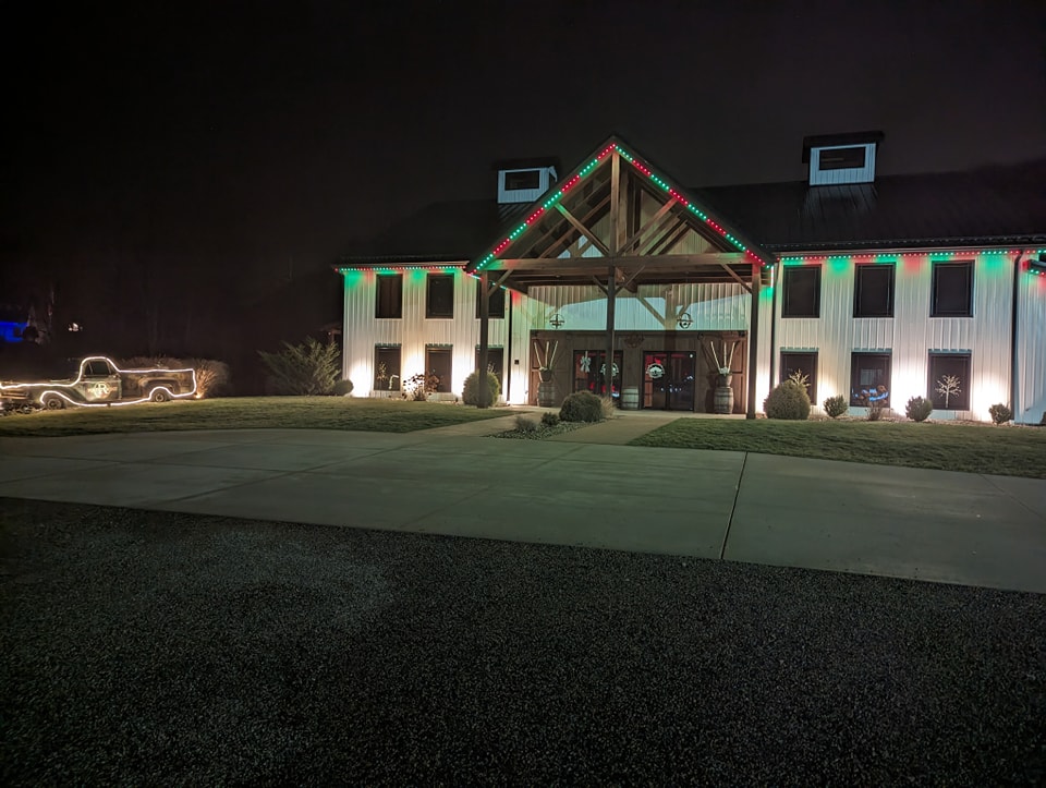 Rustic Ridge Wedding Barn | New Philadelphia OH