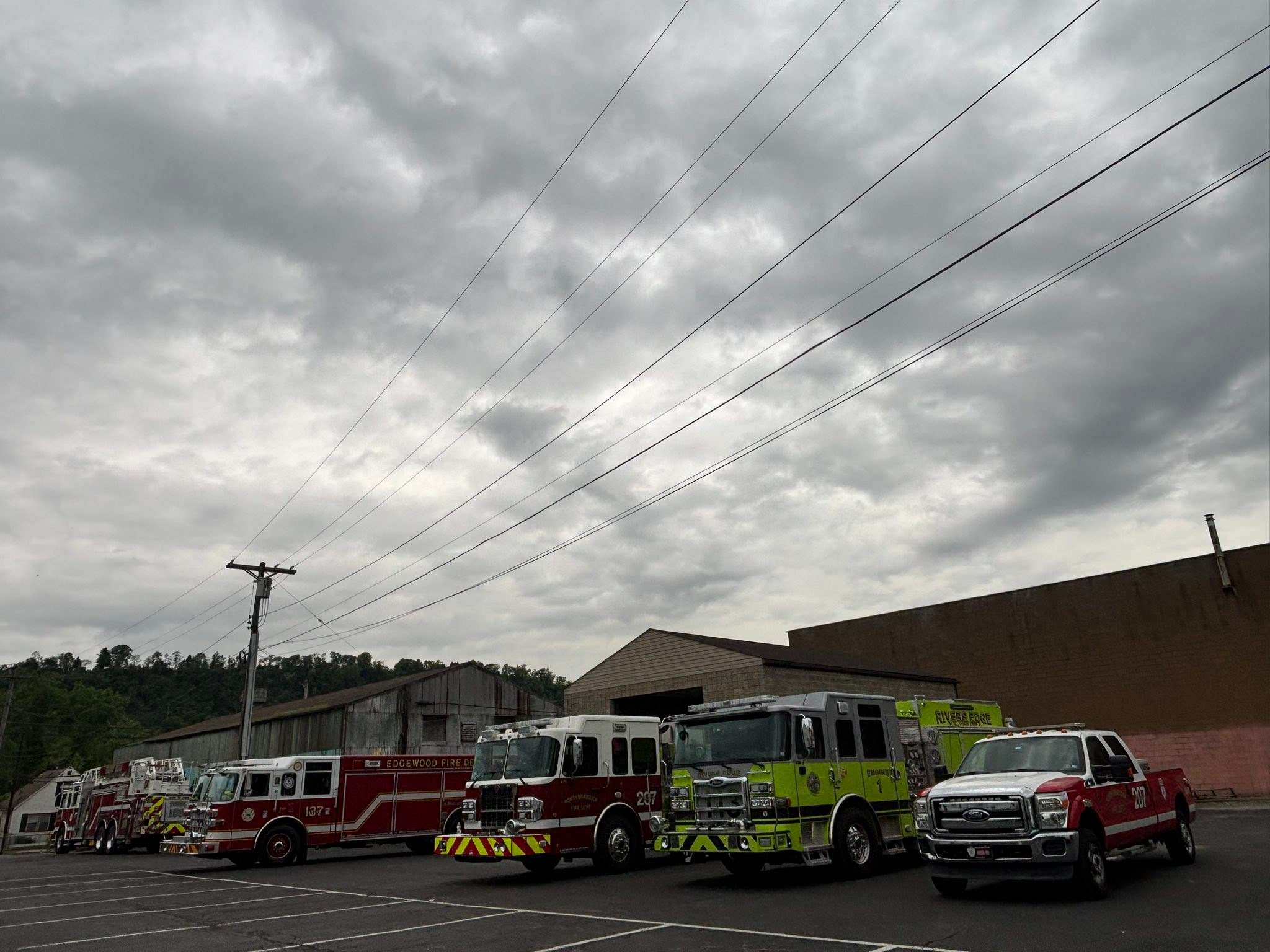 Rivers Edge Volunteer... - Rivers Edge Volunteer Fire Dept
