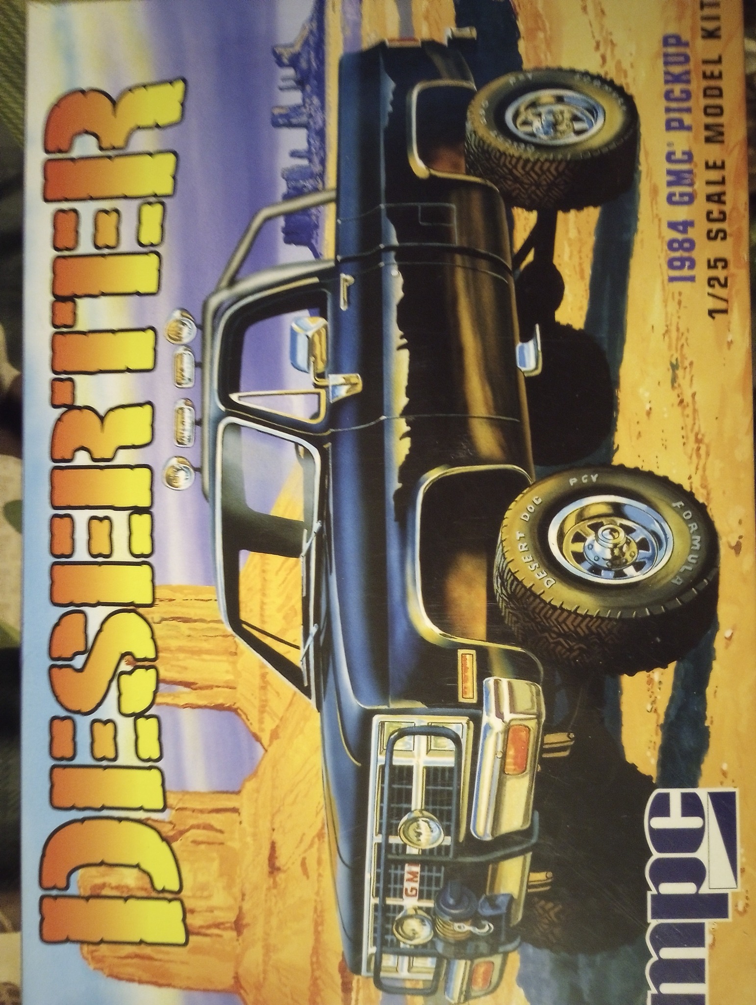 C.P.M. MPC Kit Modèle 1/24 1984 GMC Pickup Noir – Maquette Voiture