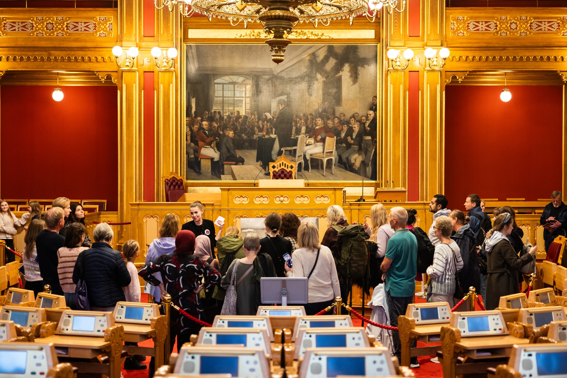 Åpen kunstomvisning på Stortinget