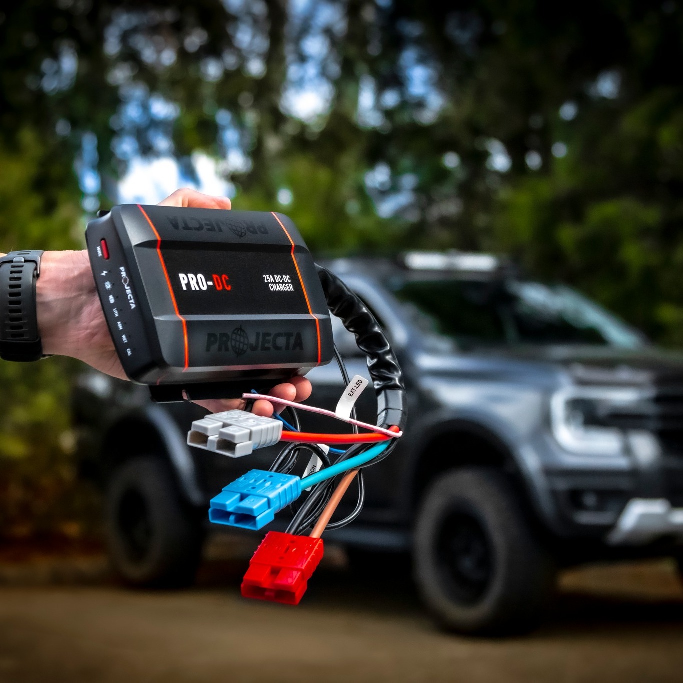 PROJECTA - Meet the Projecta PDC25, your go-anywhere, 25Amp dual ...