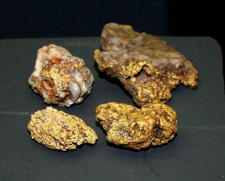 Gold an quartz pieces with over 3ounces of gold from the