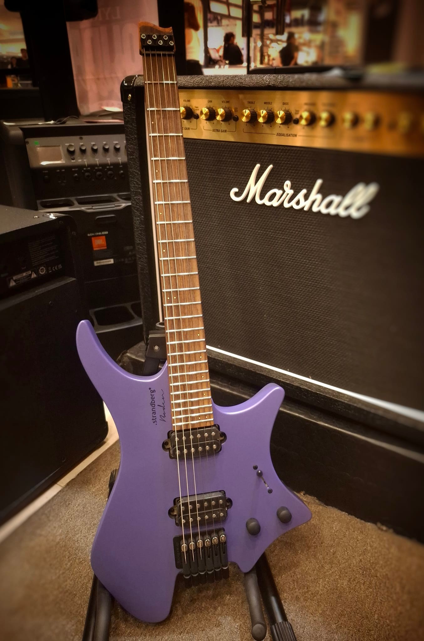 The Strandberg Boden Essential 6 Future Dusk is a masterpiece of 