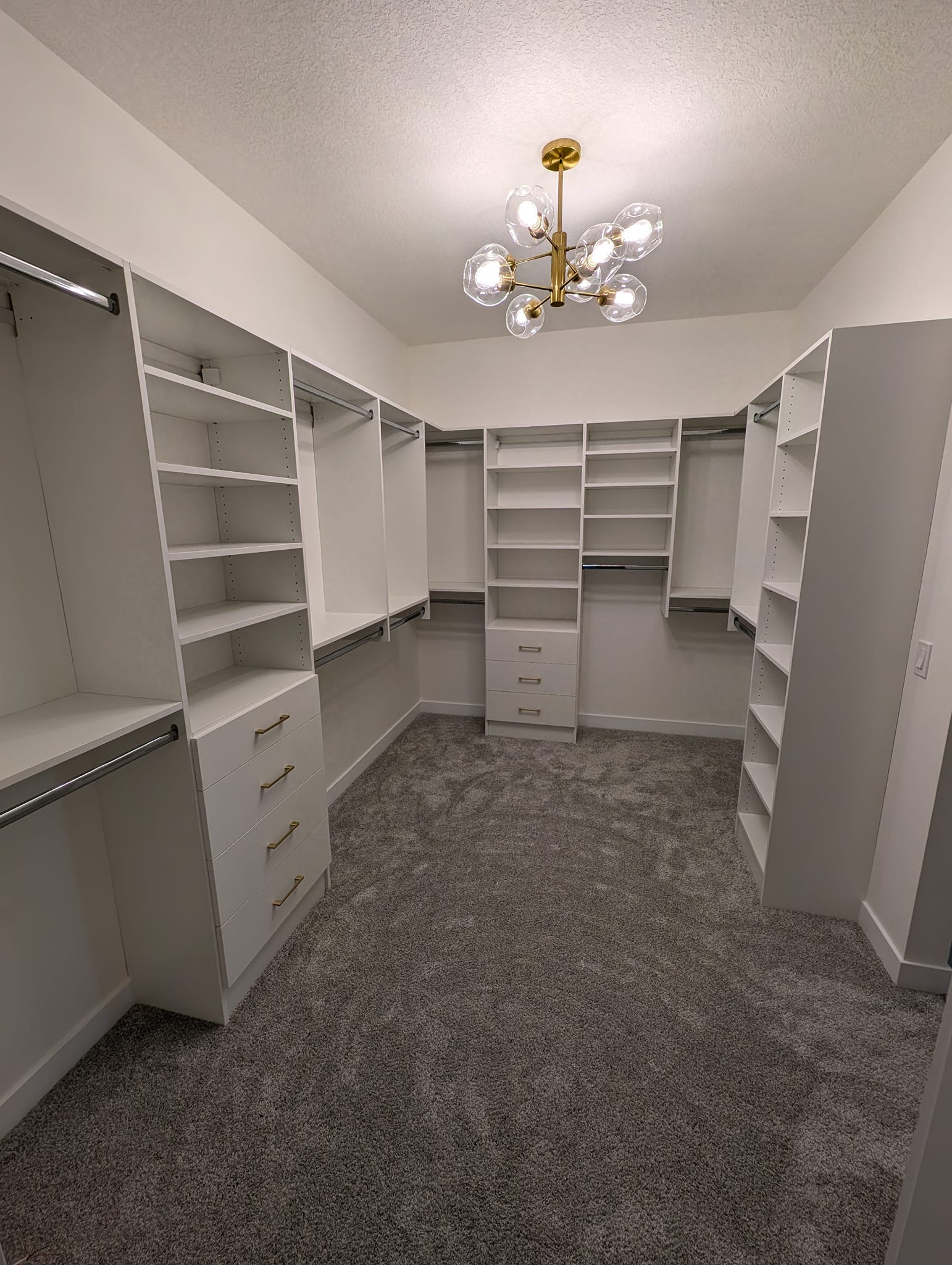 Calgary Custom Closets | Calgary AB