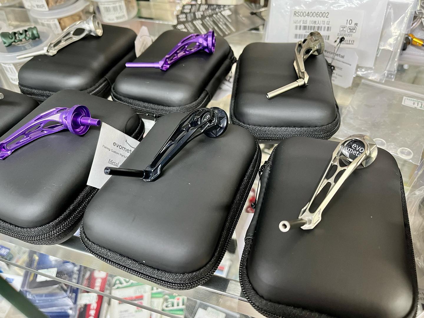 ベアリングプレゼントキャンペーン】 エヴォメタル メタルエンペラー 