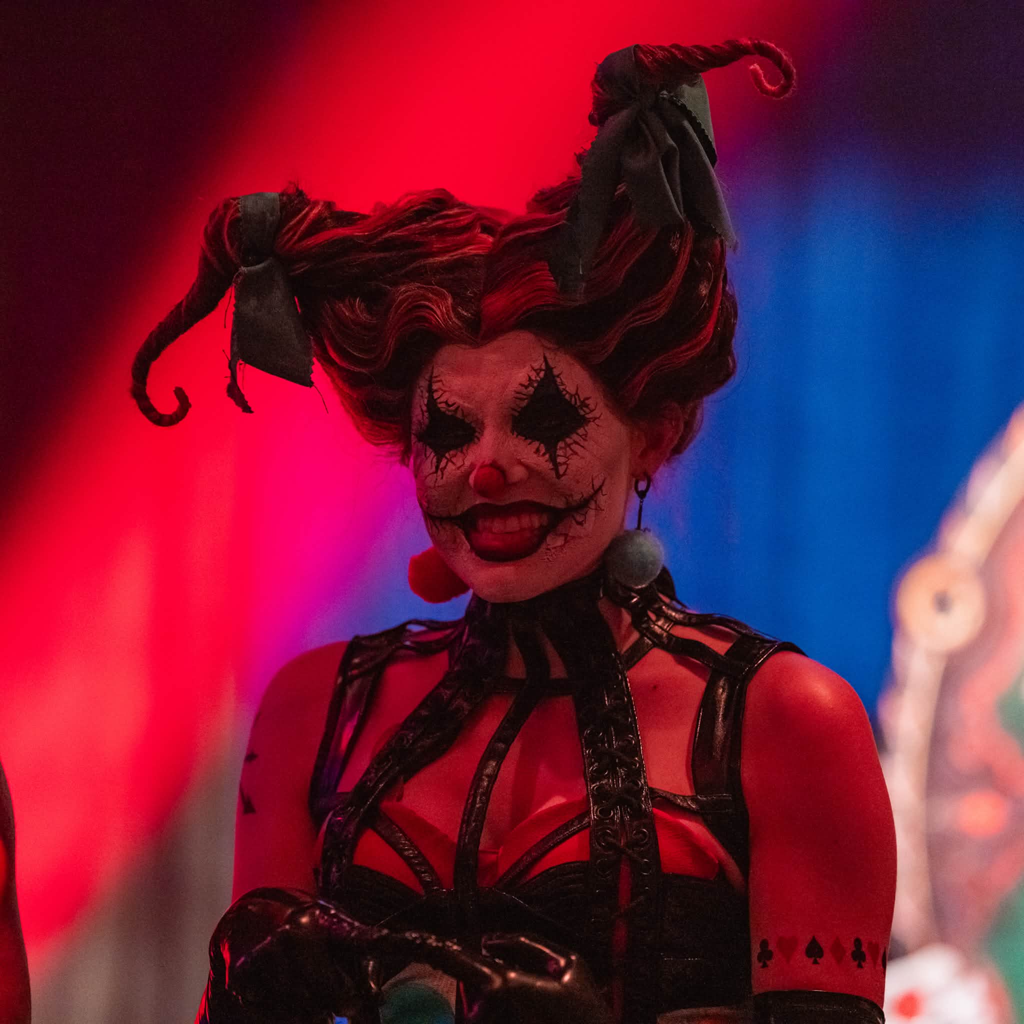 We got a warm welcome to Halloween Horror Nights 35 from Chance