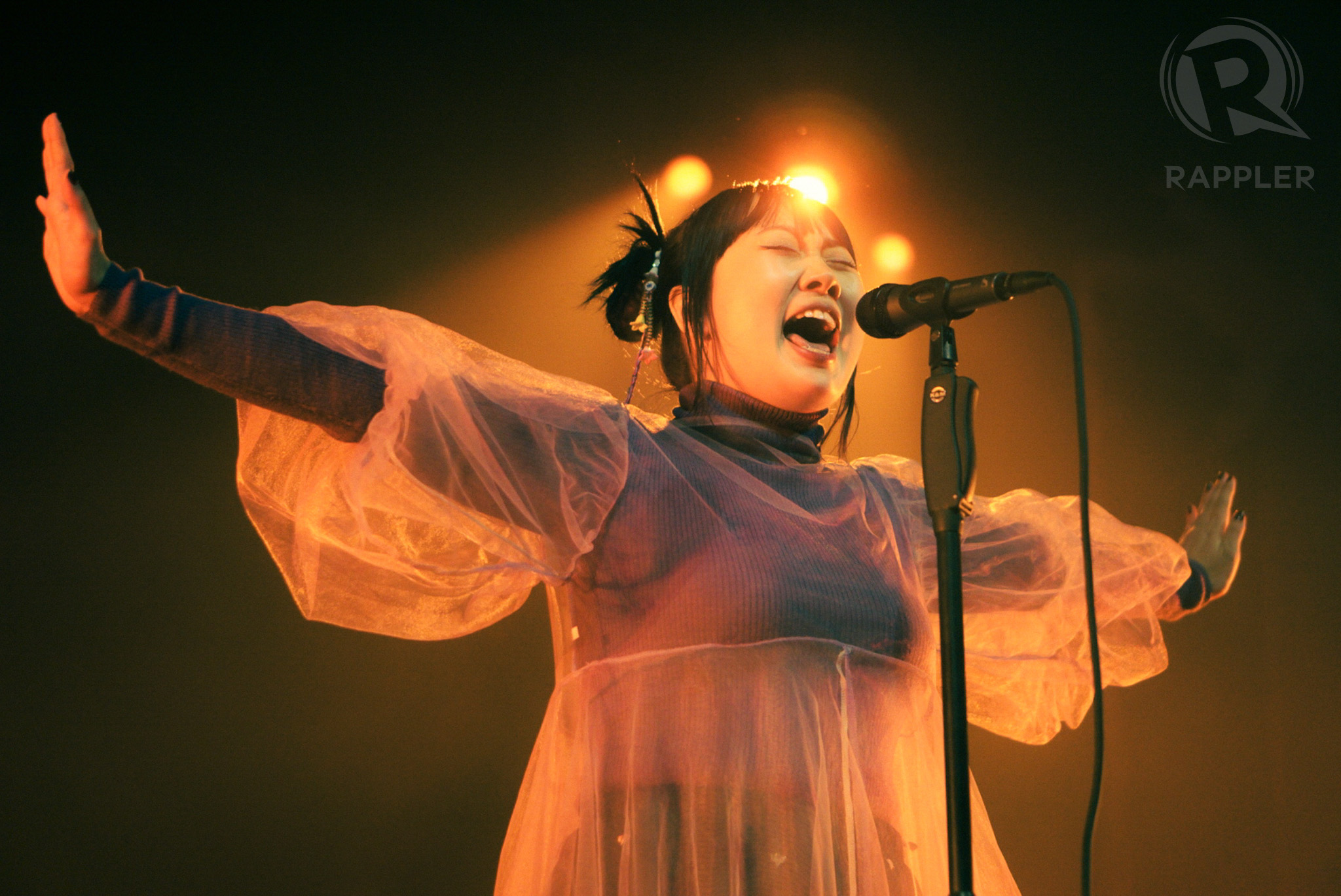 Rappler - Norwegian folk-pop singer Aurora makes her Manila debut ...