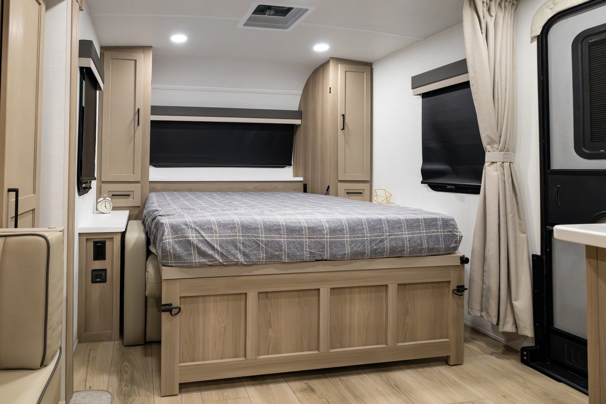 Bobby Combs RV - Coburg | Coburg OR