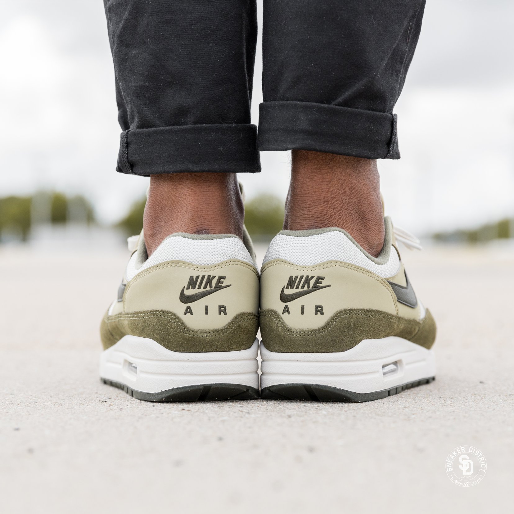 Nike Air Max 1 Medium Olive/Sequoia-Neutral Olive available online 