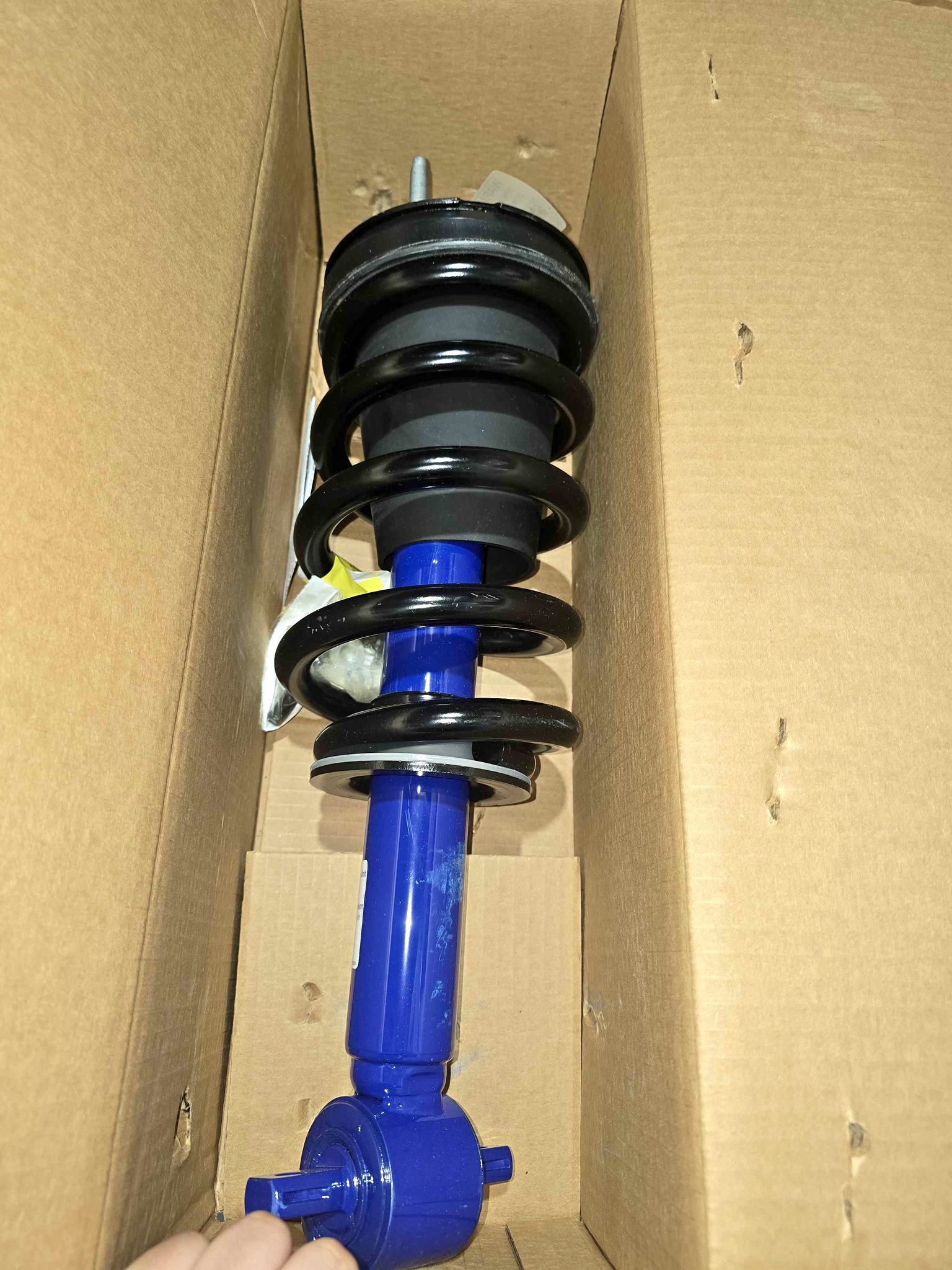 Chevy Silverado 1500 GMC Sierra 1500 Front Susp 1 Strut & Coil Spring ...