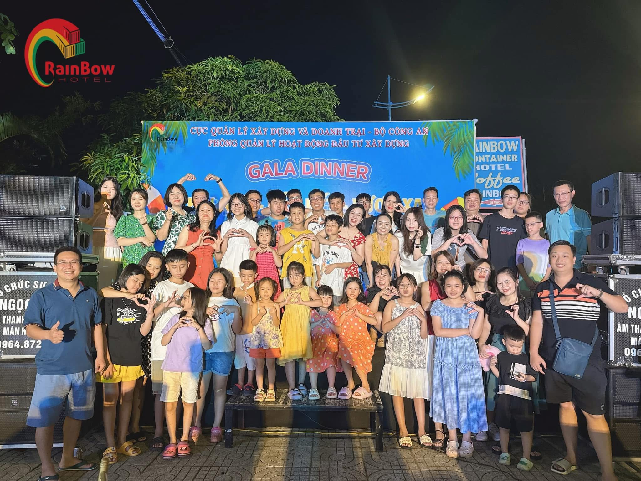Rainbow Container Hotel... - Rainbow Container Hotel - Cửa Lò
