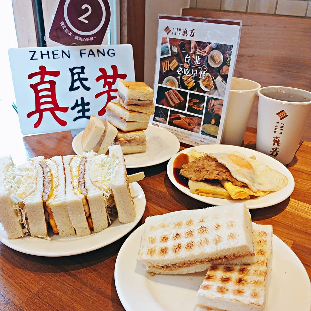 K老王 不專業美食行者 - 今天來介紹台北超好吃的碳烤吐司🍞 (邀約) - 🚩:#真芳碳烤吐司 📣:👍👍👍👍👍... | Facebook