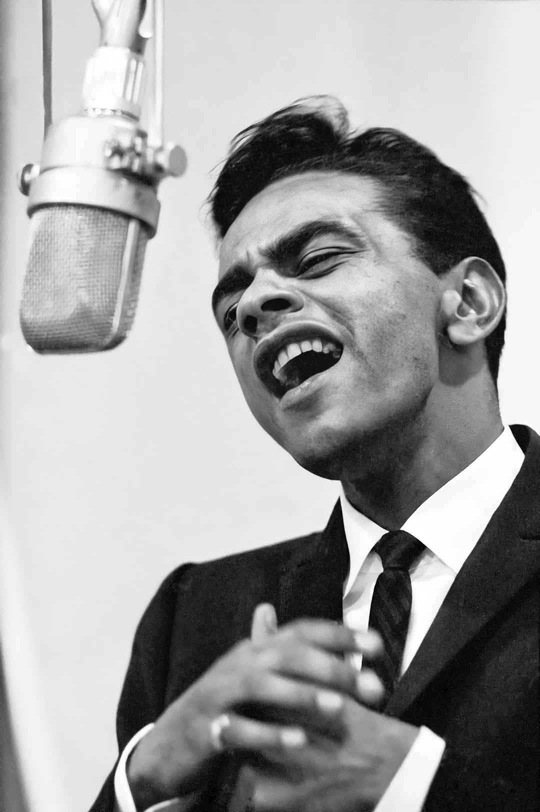 Don's - September 30, 1935: American singer Johnny Mathis turns 90 ...