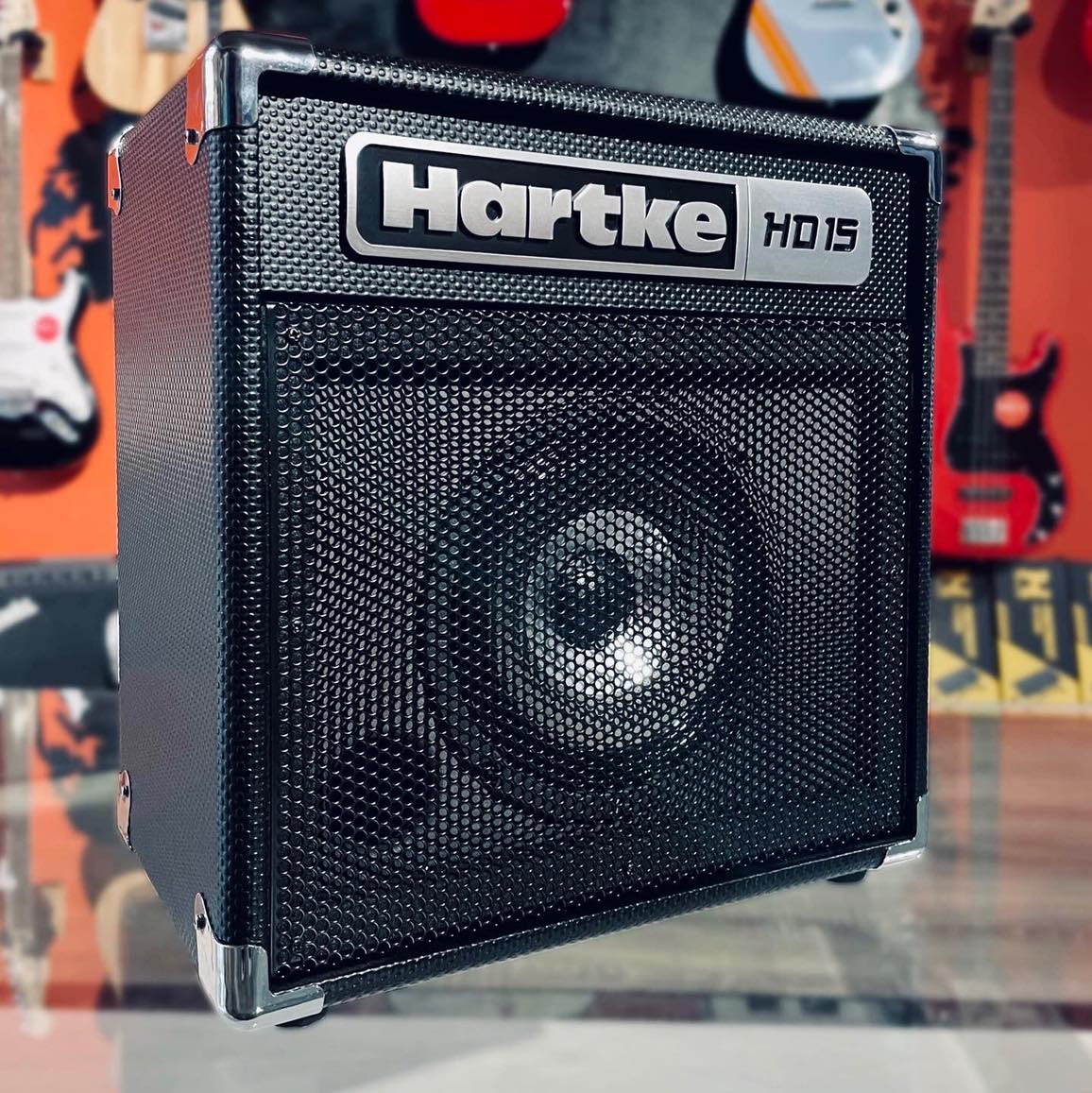 Hartke 1415 bass combo for home use