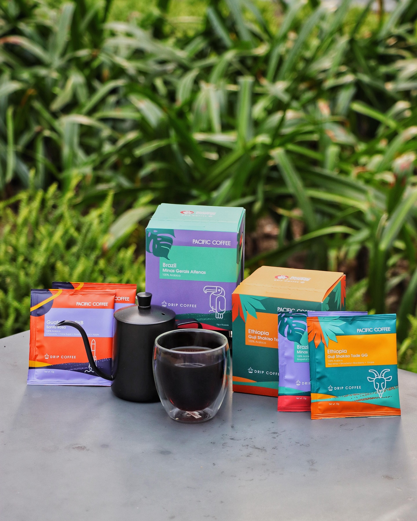 Pacific Coffee - 【 ️ 暖笠笠手沖掛耳咖啡】 3分鐘帶你環遊世界🤭... | Facebook