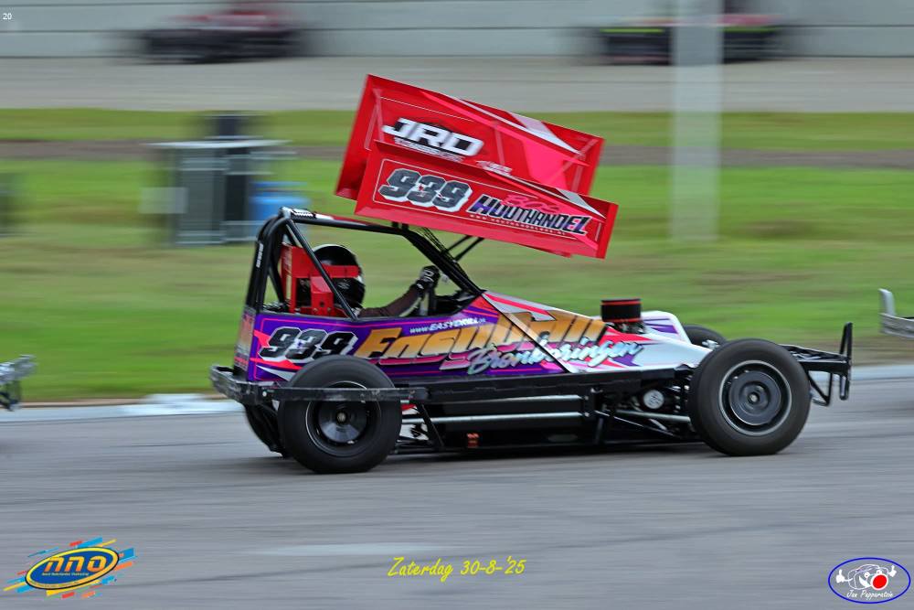 Stockcar Racing Fans added a new photo. - Stockcar Racing Fans
