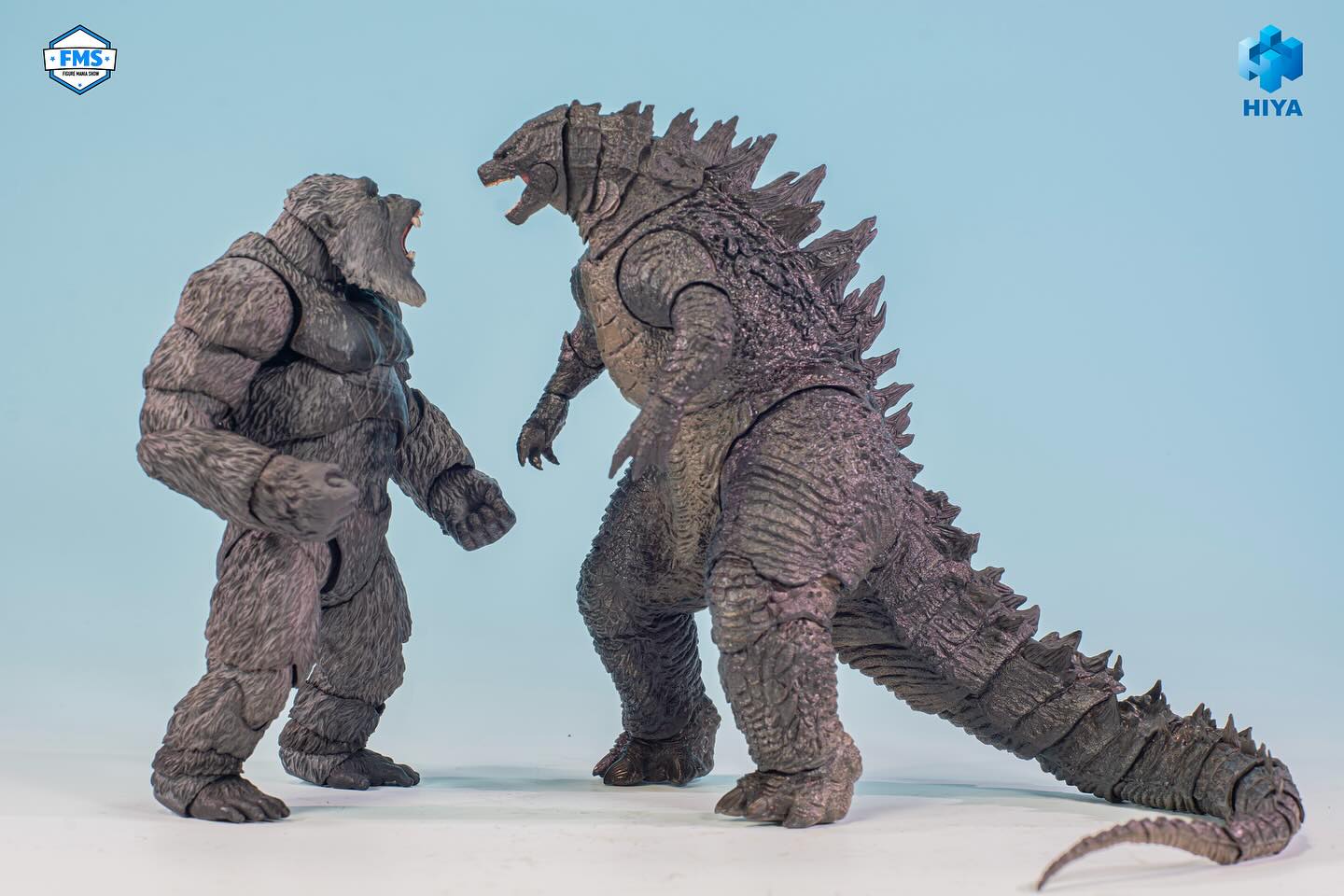 Hiya Toys Godzilla 2014 Size comparison with SHMA Godzilla 2014 