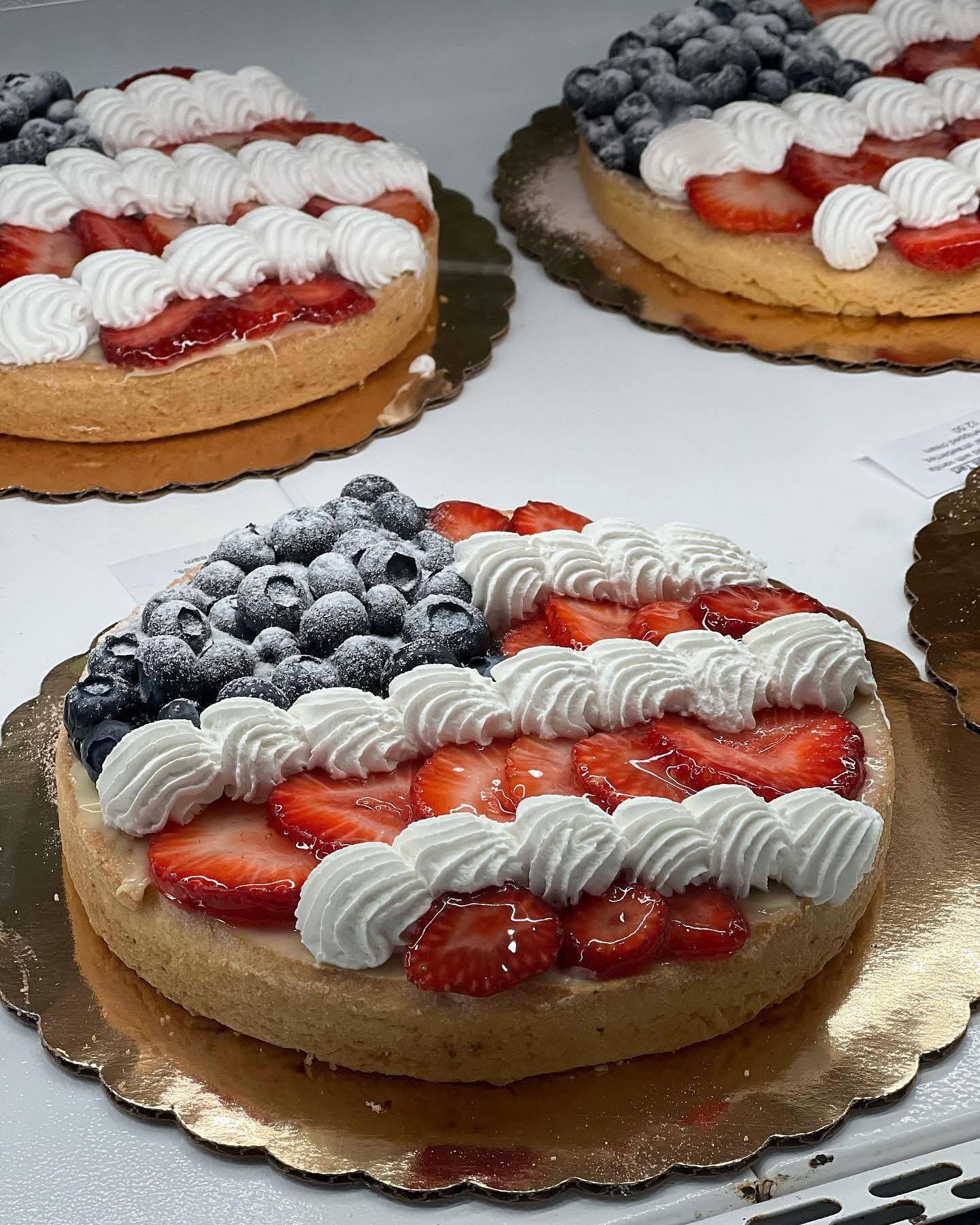 Deising's Bakery and... - Deising's Bakery and Restaurant